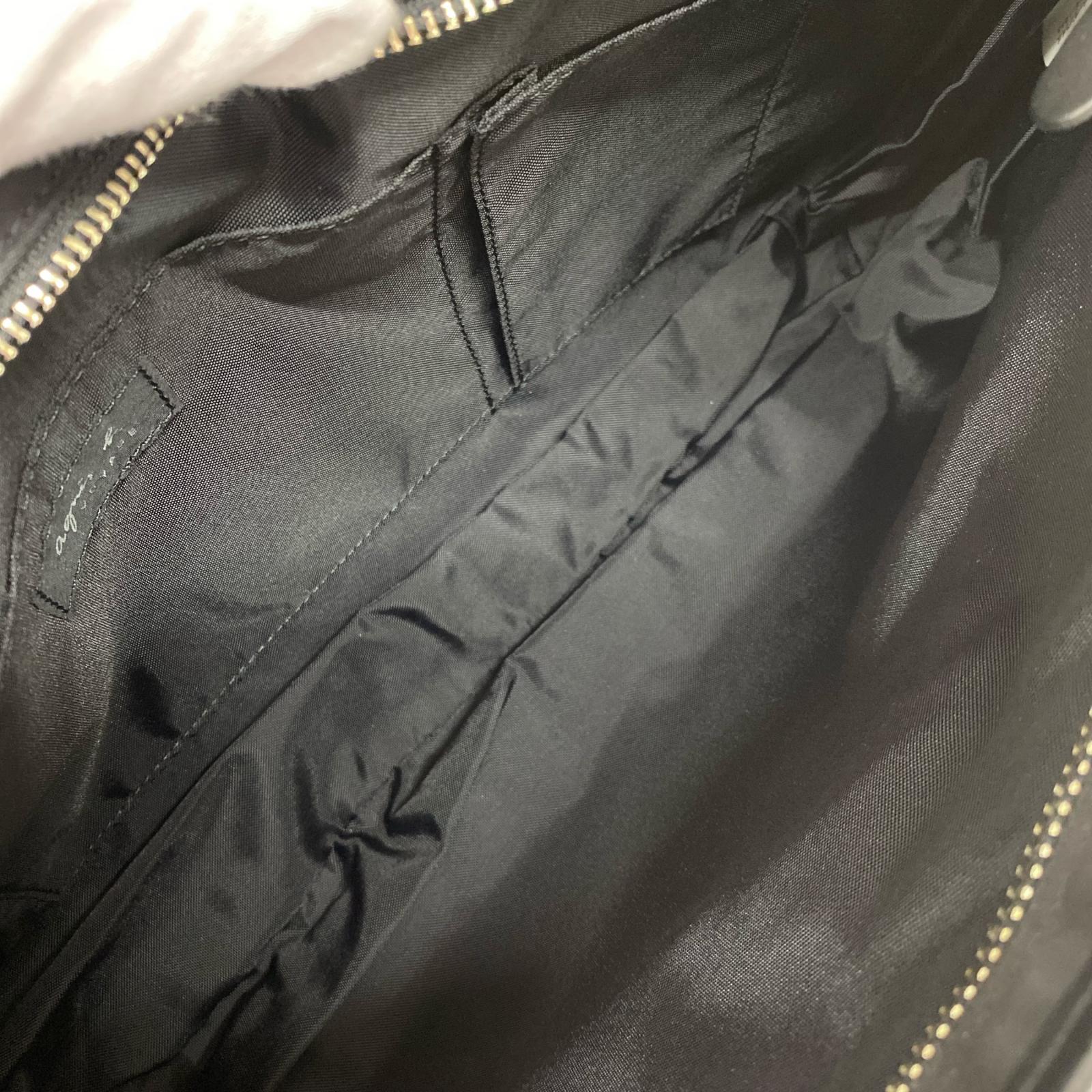 ショルダーバッグ (E)黒 ナイロン×レザー ブラック