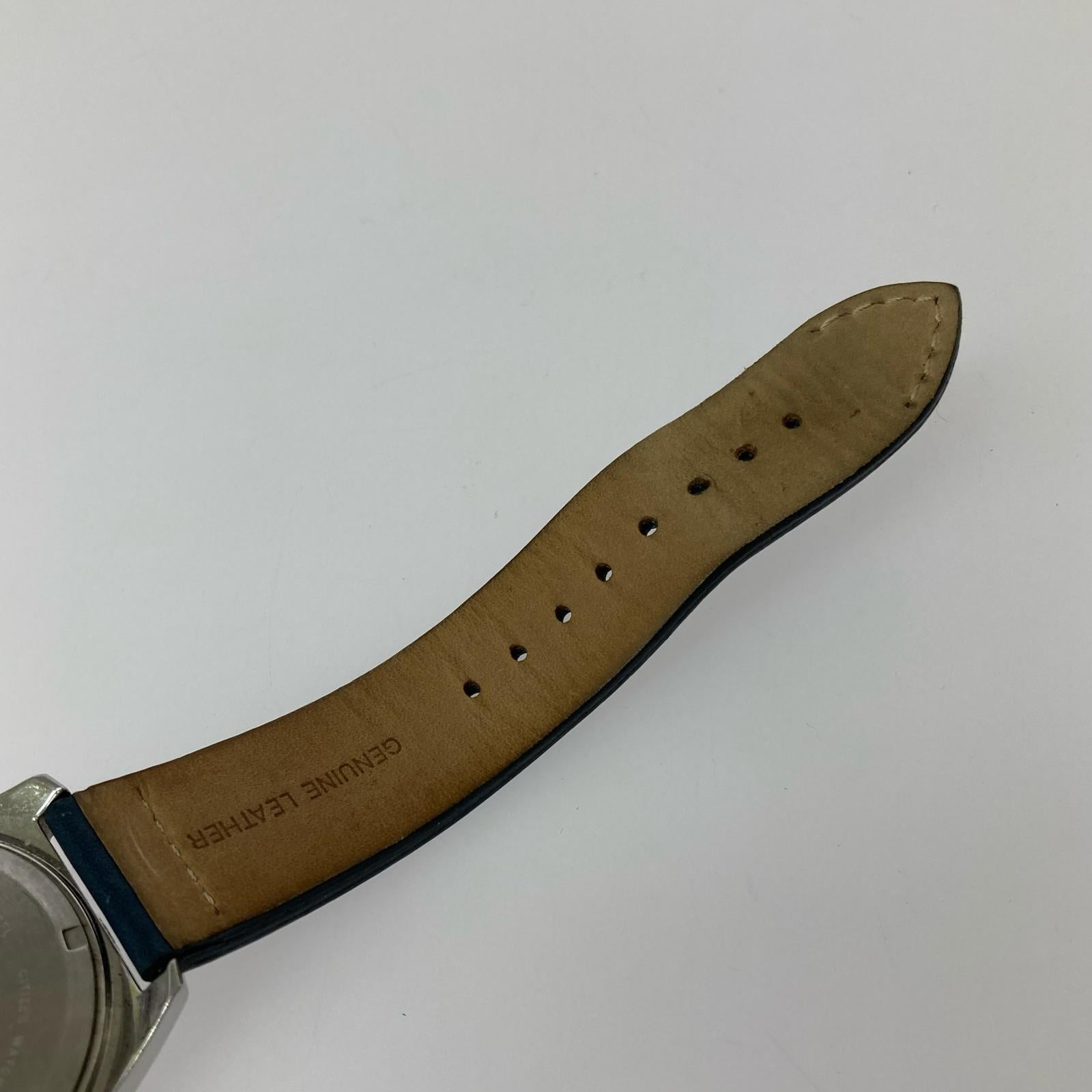 腕時計 Eco-Drive J810-R010913 ネイビー