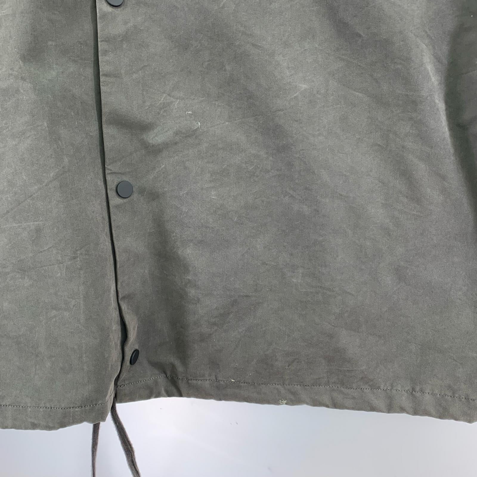 ジャケット ESSENTIALS FEAR OF GOD ナイロンコーチジャケット グレー (XL) グレー