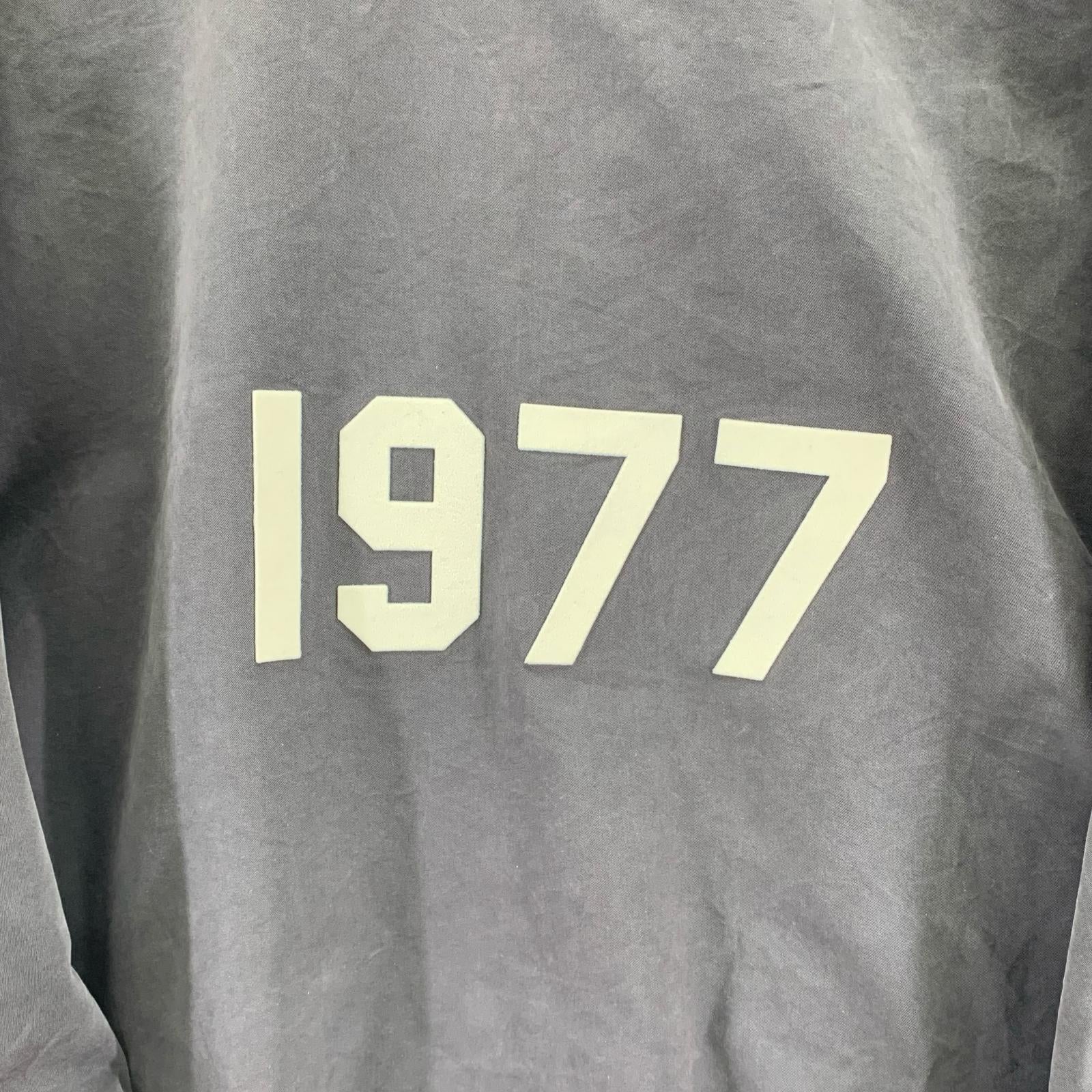 ジャケット ESSENTIALS FEAR OF GOD ナイロンコーチジャケット グレー (XL) グレー