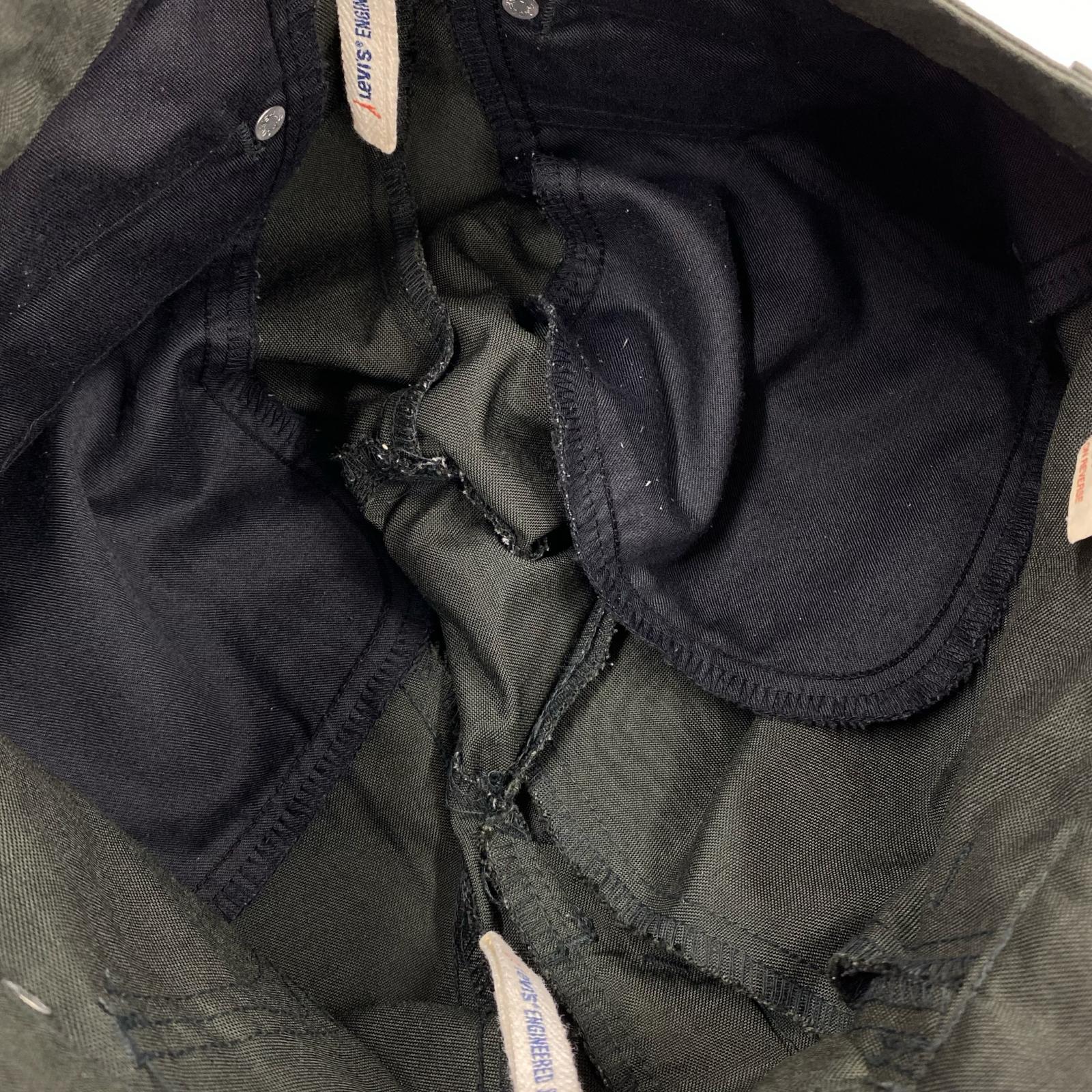 パンツ Levi's Engineered Jeans 立体裁断パンツ