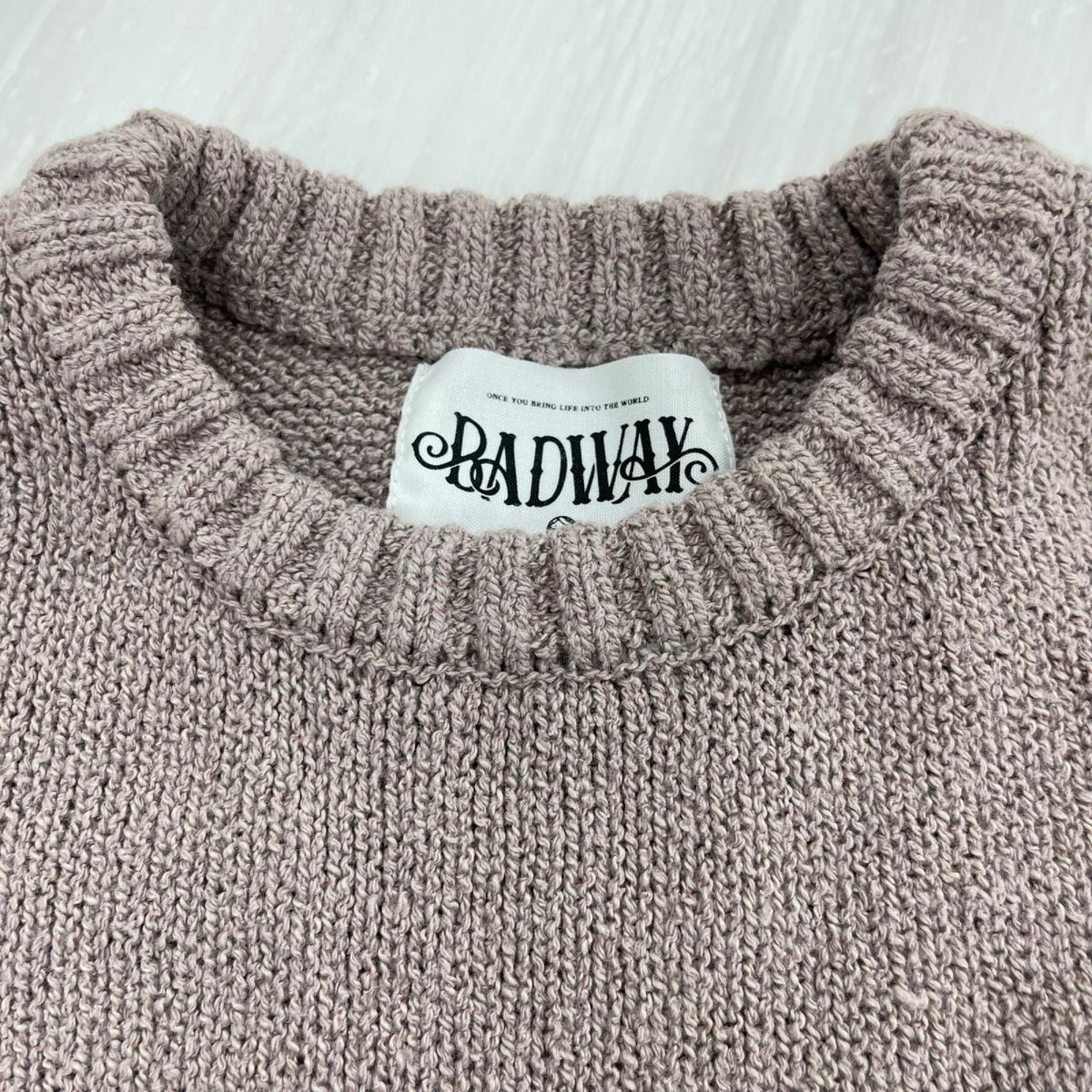 ニット damege logo knit/ピンク M
