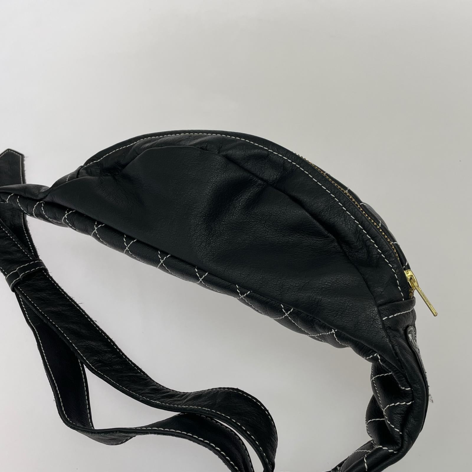 ボディバッグ 63leathers キルティングレザーボディバッグ ブラック