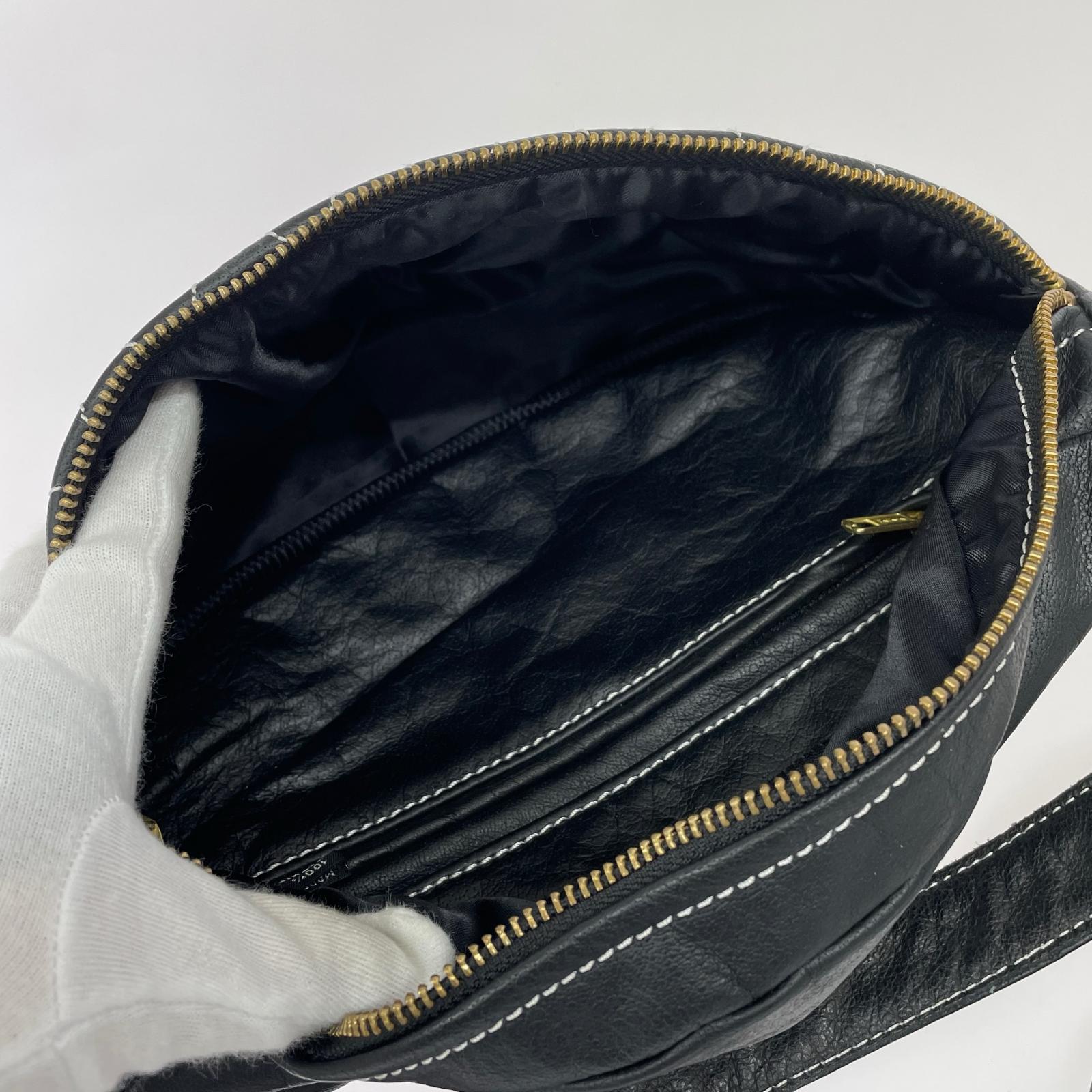 ボディバッグ 63leathers キルティングレザーボディバッグ ブラック