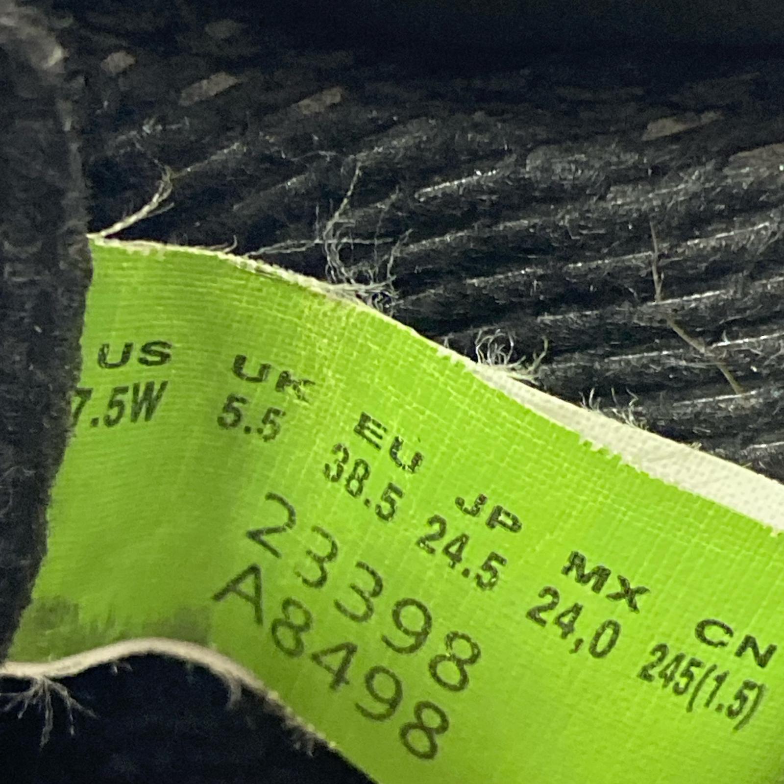 ブーツ NELLE WATERPROOF CHUKKA 黒 7.5 24.5cm (US6 1/2 UK6 EU39) ブラック