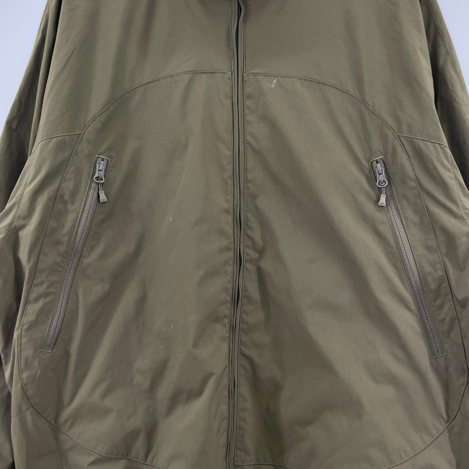 ブルゾン TECH REVERSIBLE MIL ECWCS STAND JACKET L L カーキ