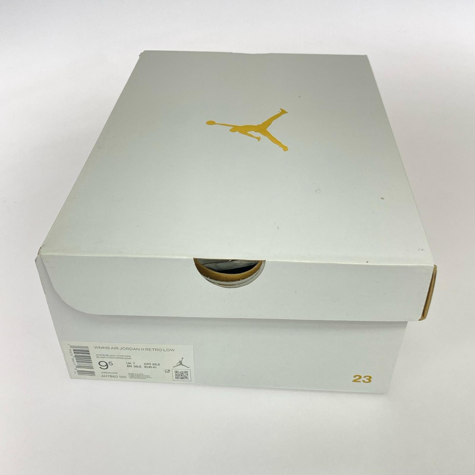 スニーカー WMNS AIR JORDAN 11 LOW Concord Sketch 26.5cm (US8 1/2 UK8 EU43)