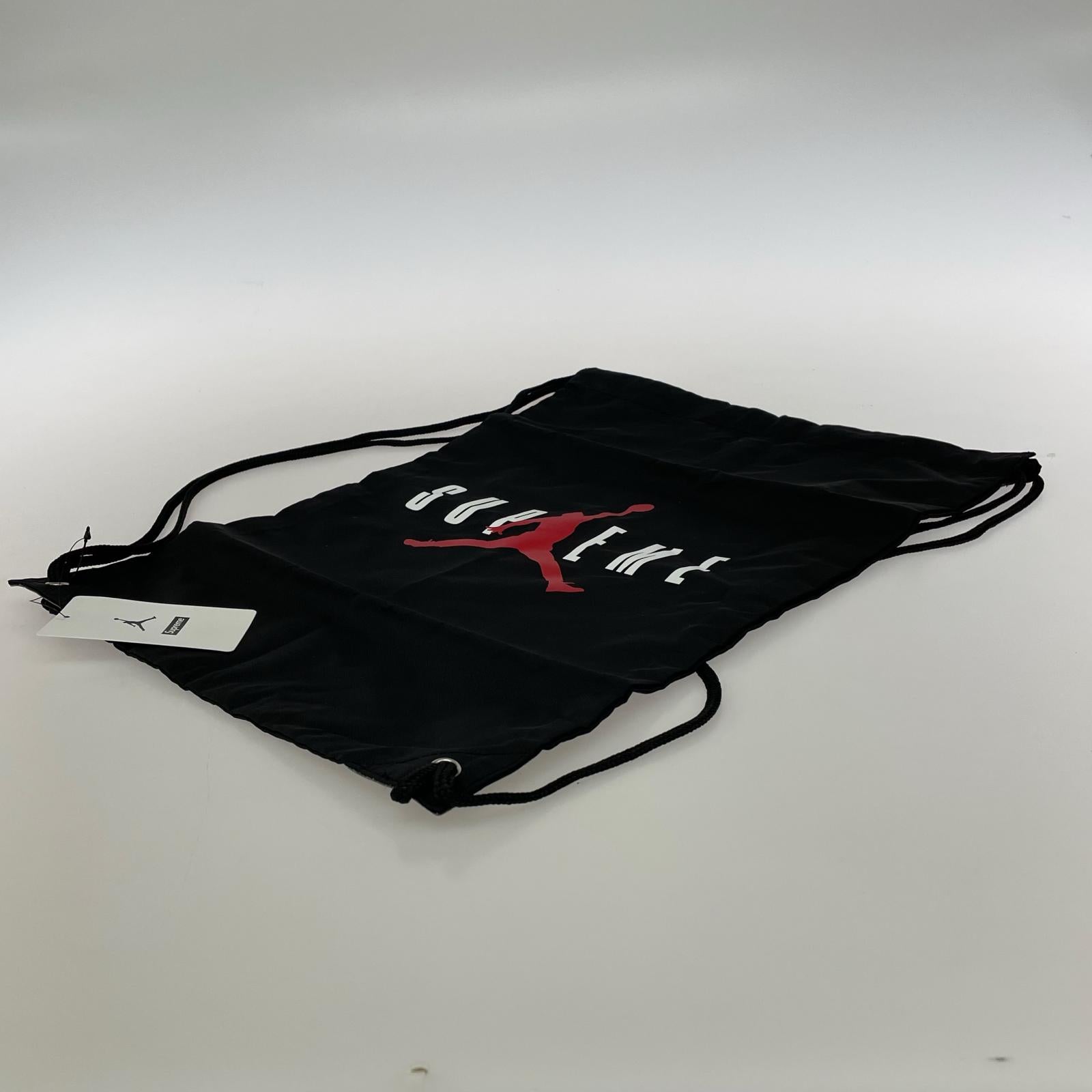 リュック・デイパック Supreme×Jordan Drawstring Bag MA0930-023 黒 ブラック