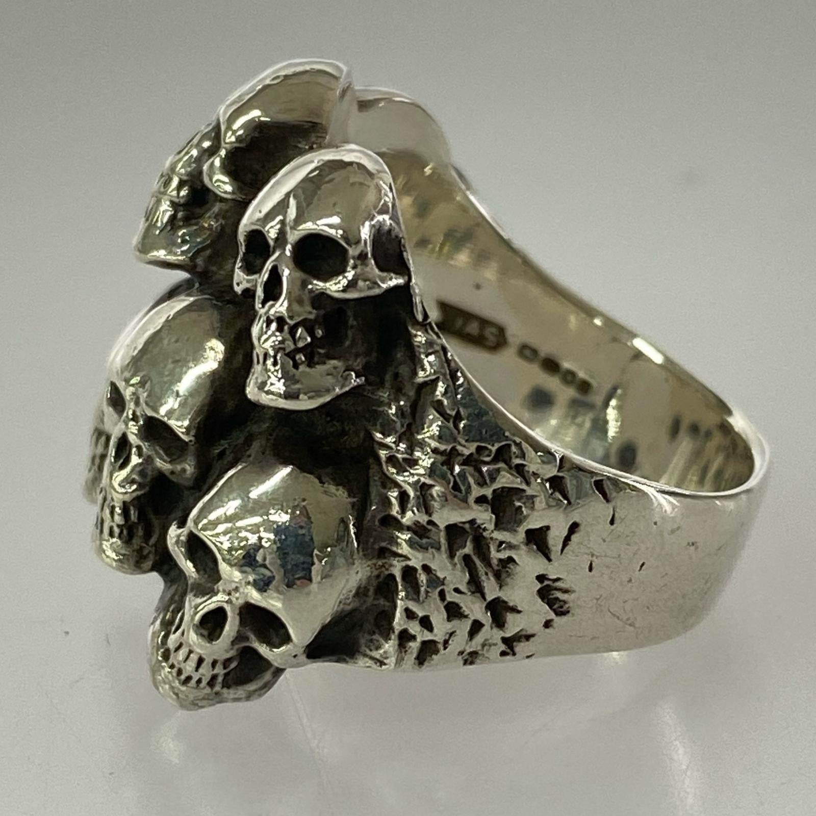 リング・指輪 CRAZY PIG CATACOMBS SKULLS RING-18号 シルバー