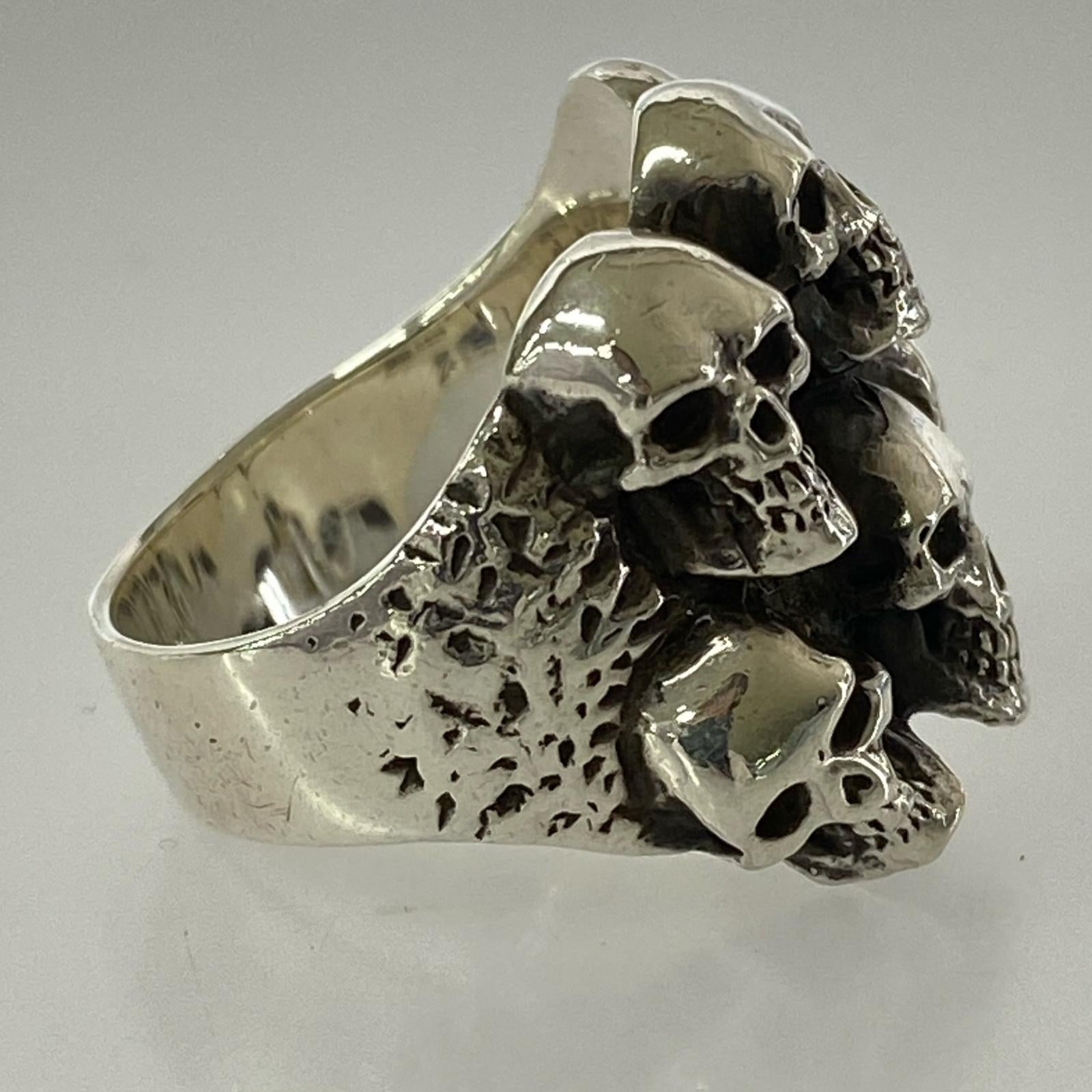 リング・指輪 CRAZY PIG CATACOMBS SKULLS RING-18号 シルバー