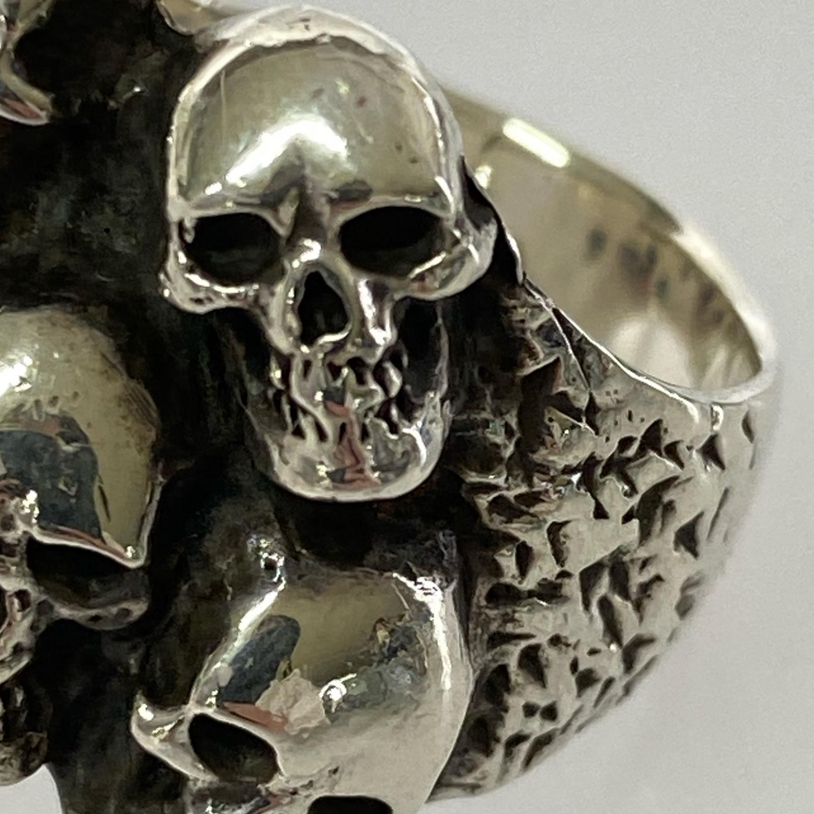 リング・指輪 CRAZY PIG CATACOMBS SKULLS RING-18号 シルバー