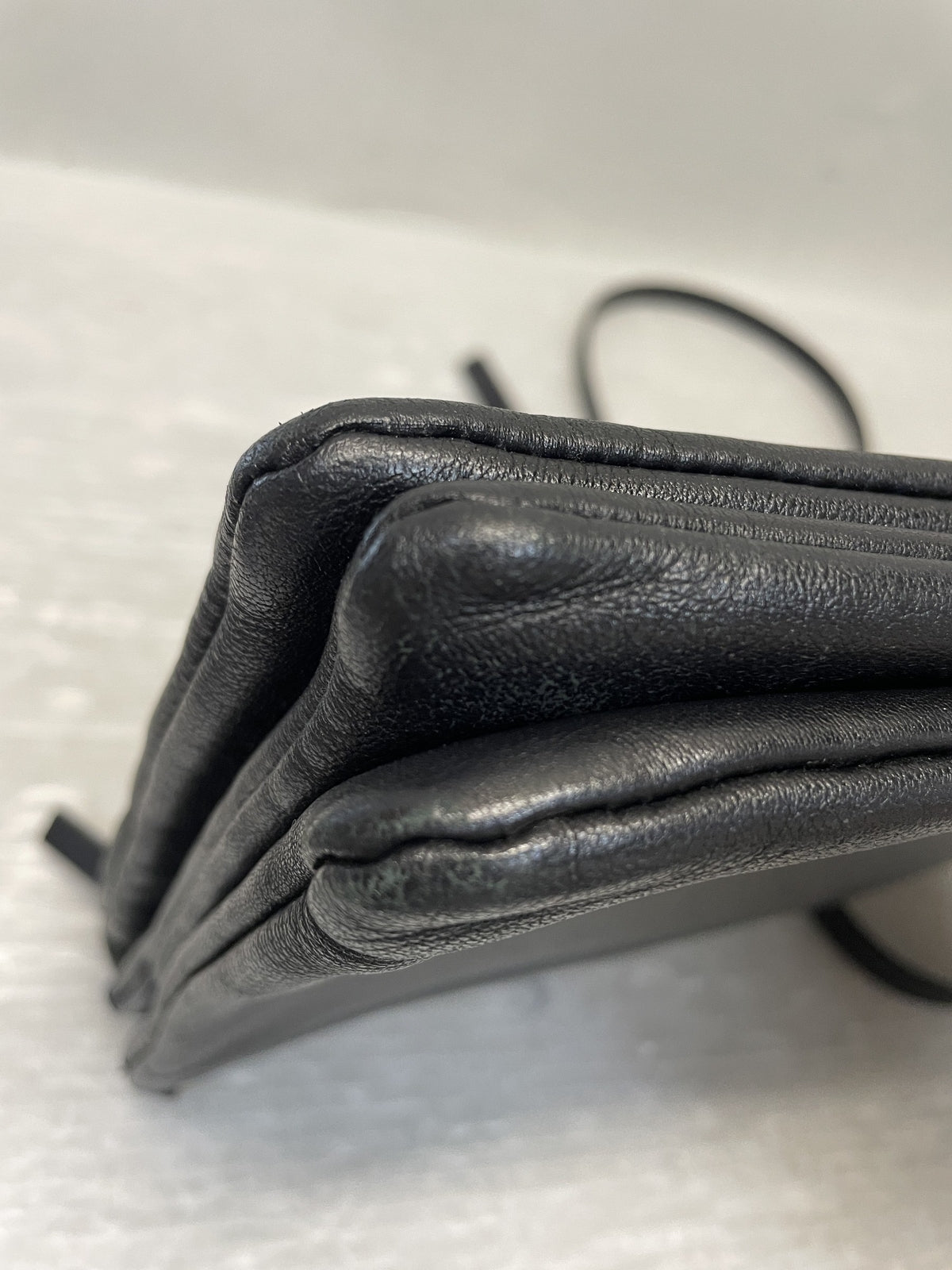 CELINE トリオラージ ショルダーバッグ S-MM-1112