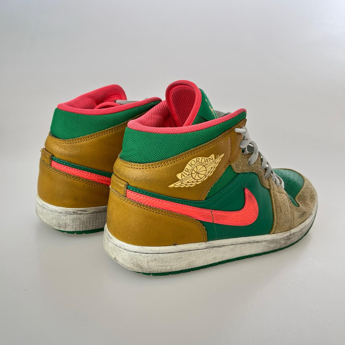 スニーカー Air Jordan 1 Mid Wheat and Water Melon 28cm (US10 UK9 1/2 EU46)