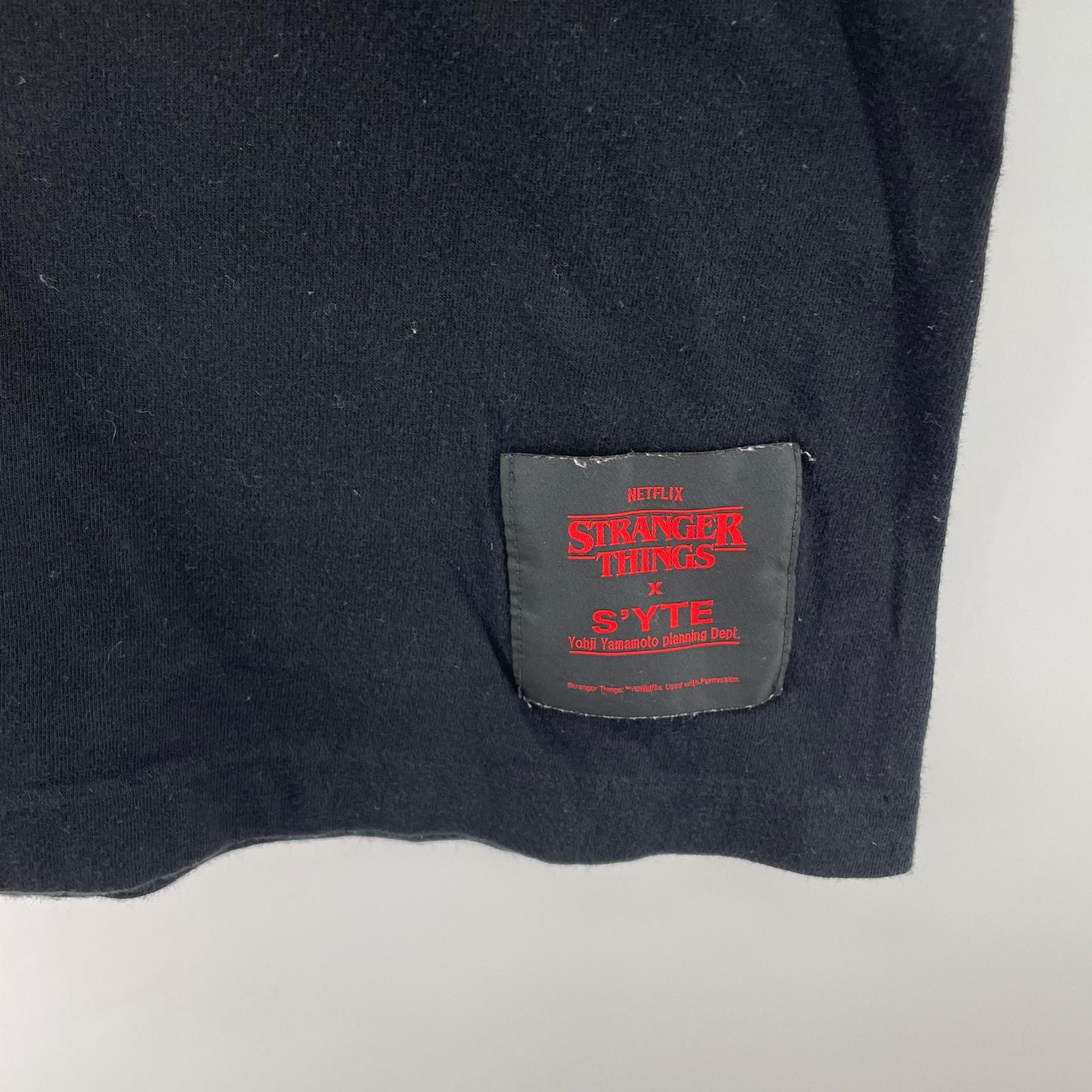 長袖Tシャツ S'YTE×STRANGER THINGS L/S Tee ブラック
