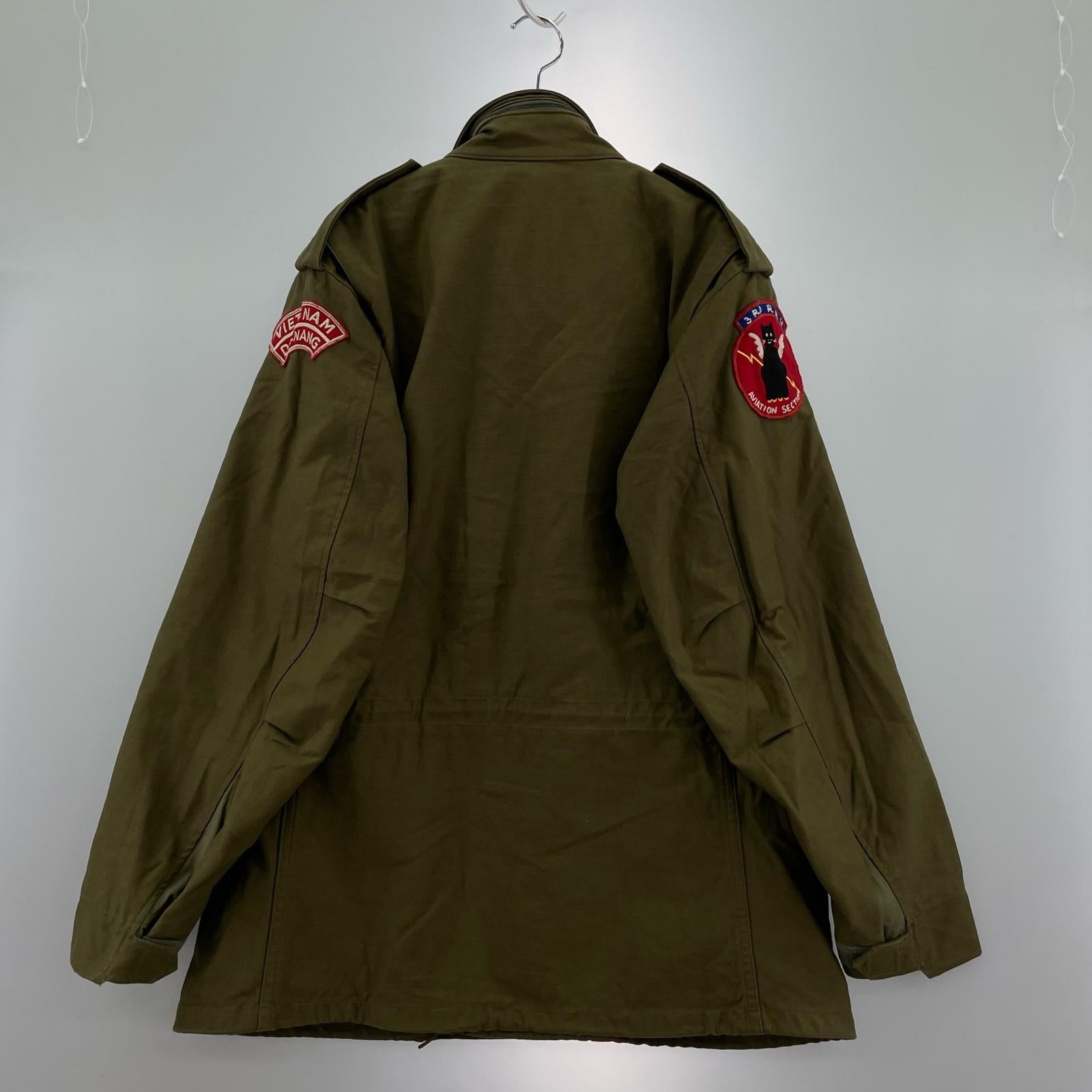 ミリタリージャケット M-65 パッチモデル フィールドジャケット 緑 (L)
