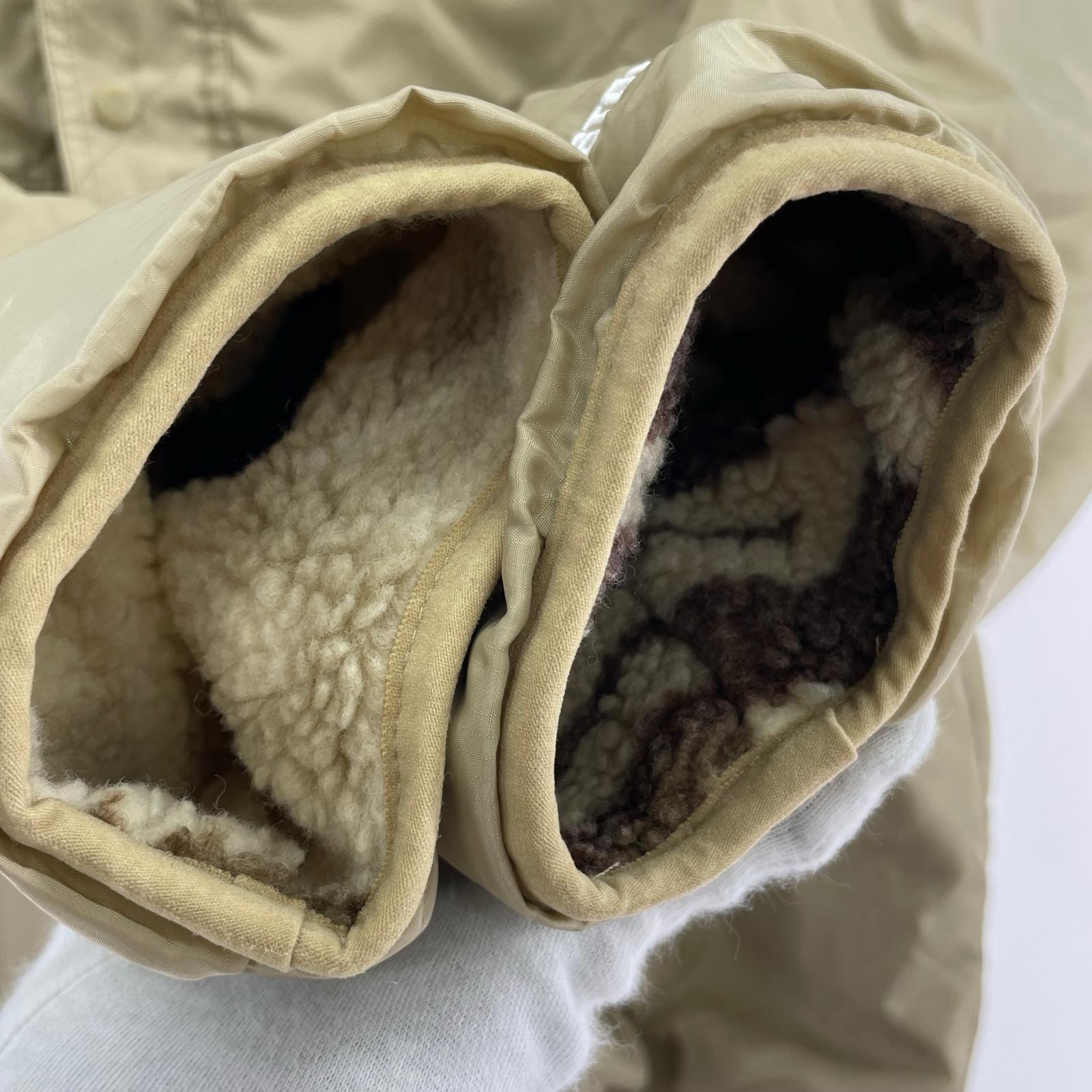 ジャケット GEO REVERSIBLE WINDSTOPPER M ベージュ