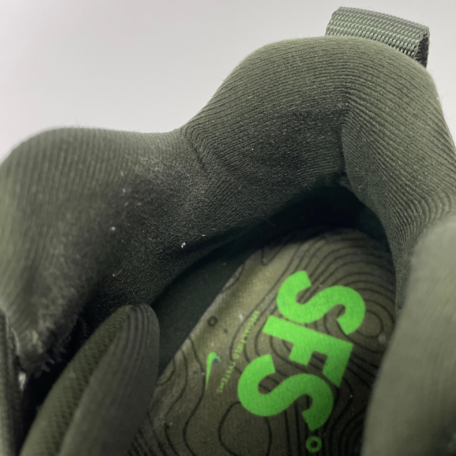 スニーカー REACT SFB CARBON MID/カーキ/27cm 27cm (US9 UK8 1/2 EU44) カーキ