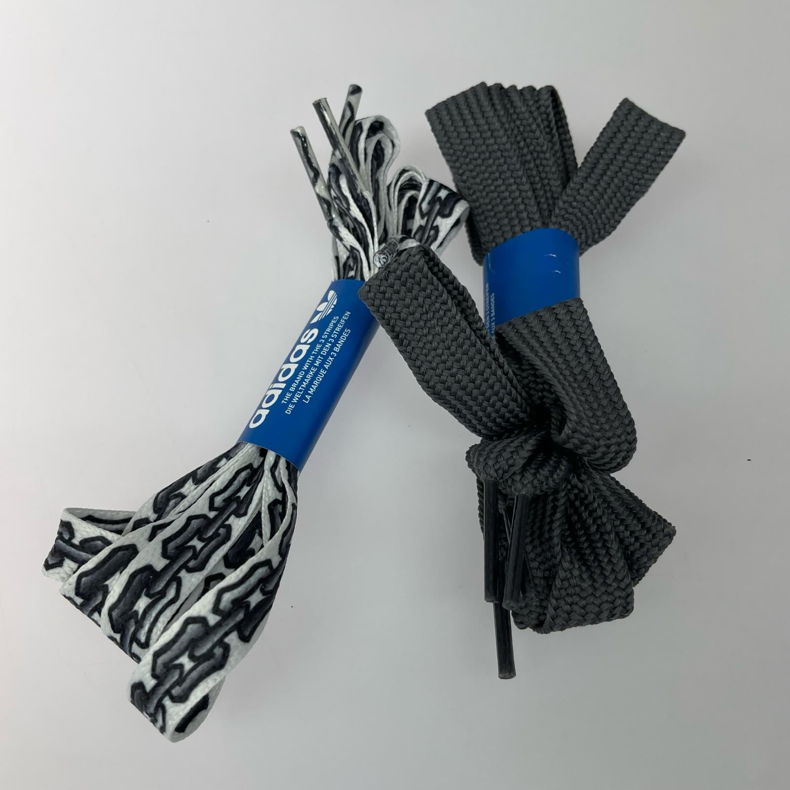 スニーカー ADIMATIC MID YNUK 黒 (28.0cm)