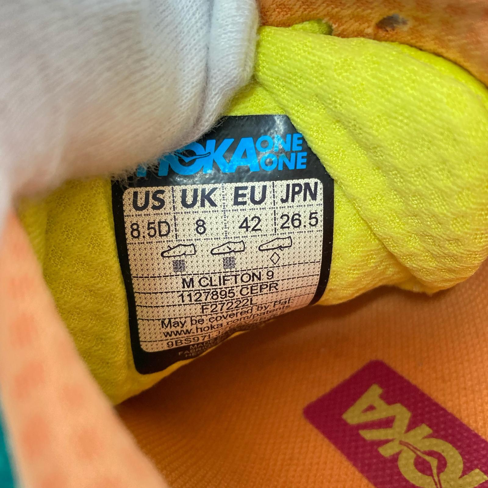 スニーカー M CLIFTON 9/26.5cm 26.5cm (US8 1/2 UK8 EU43) グリーン