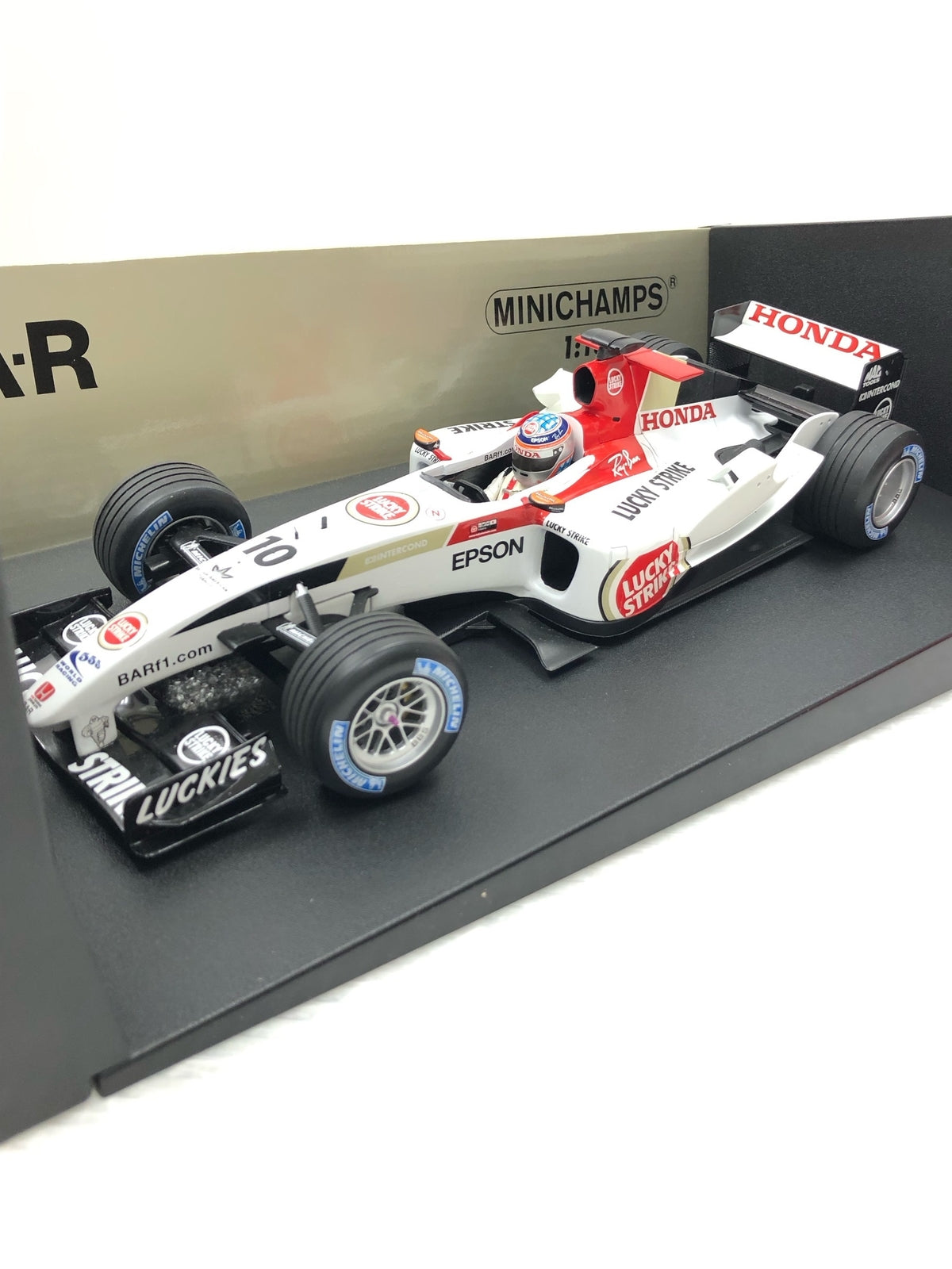 1/18 B.A.R HONDA 006 T.SATO MINICHAMPS スケールカー