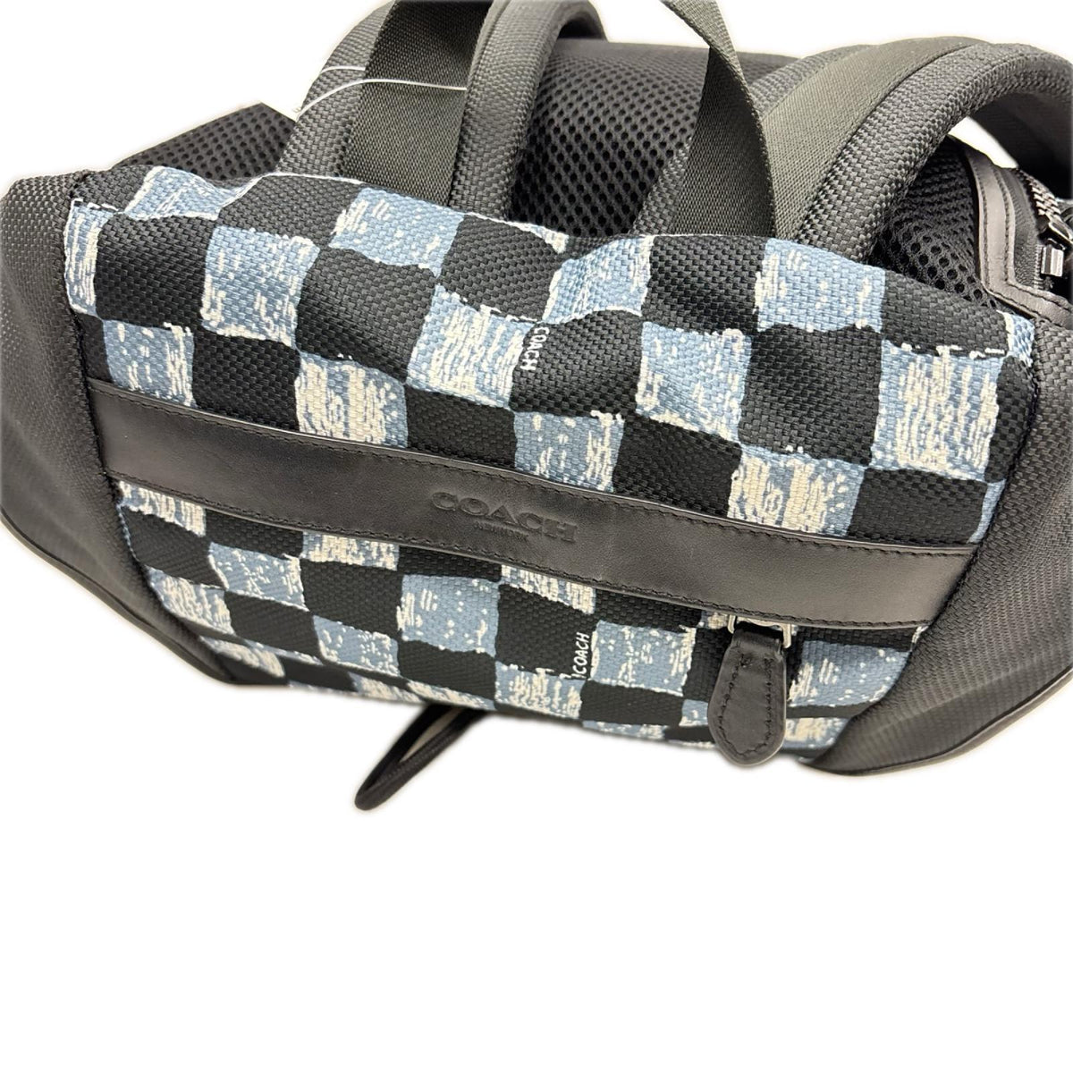 Terrain Trek Pack 総柄 黒