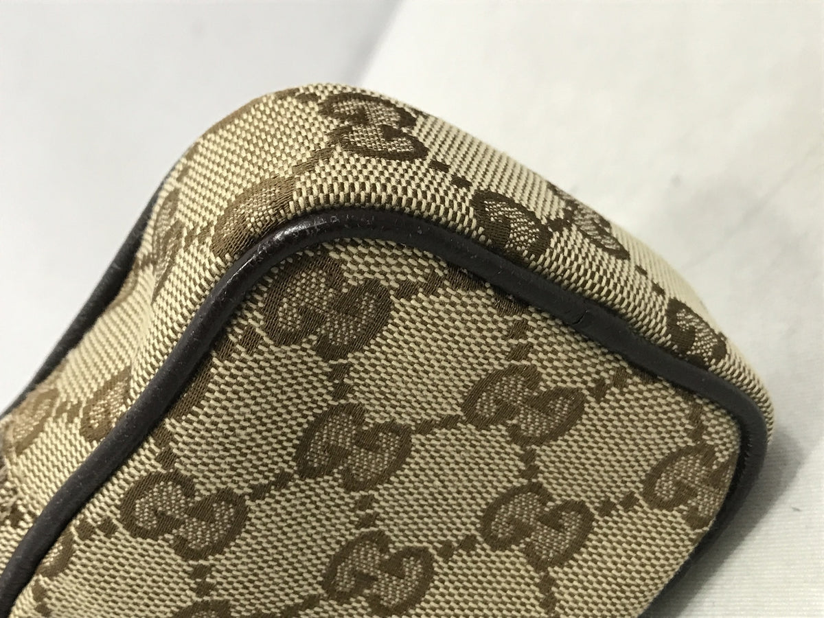 GUCCI GGキャンバス シガレットケース