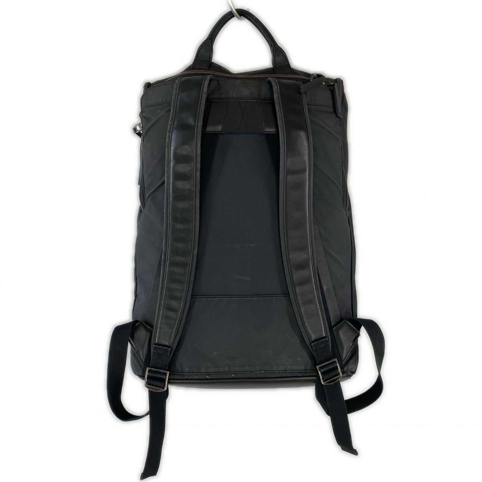 リュック・デイパック TUMI レザー×ナイロン バックパック 黒 ブラック