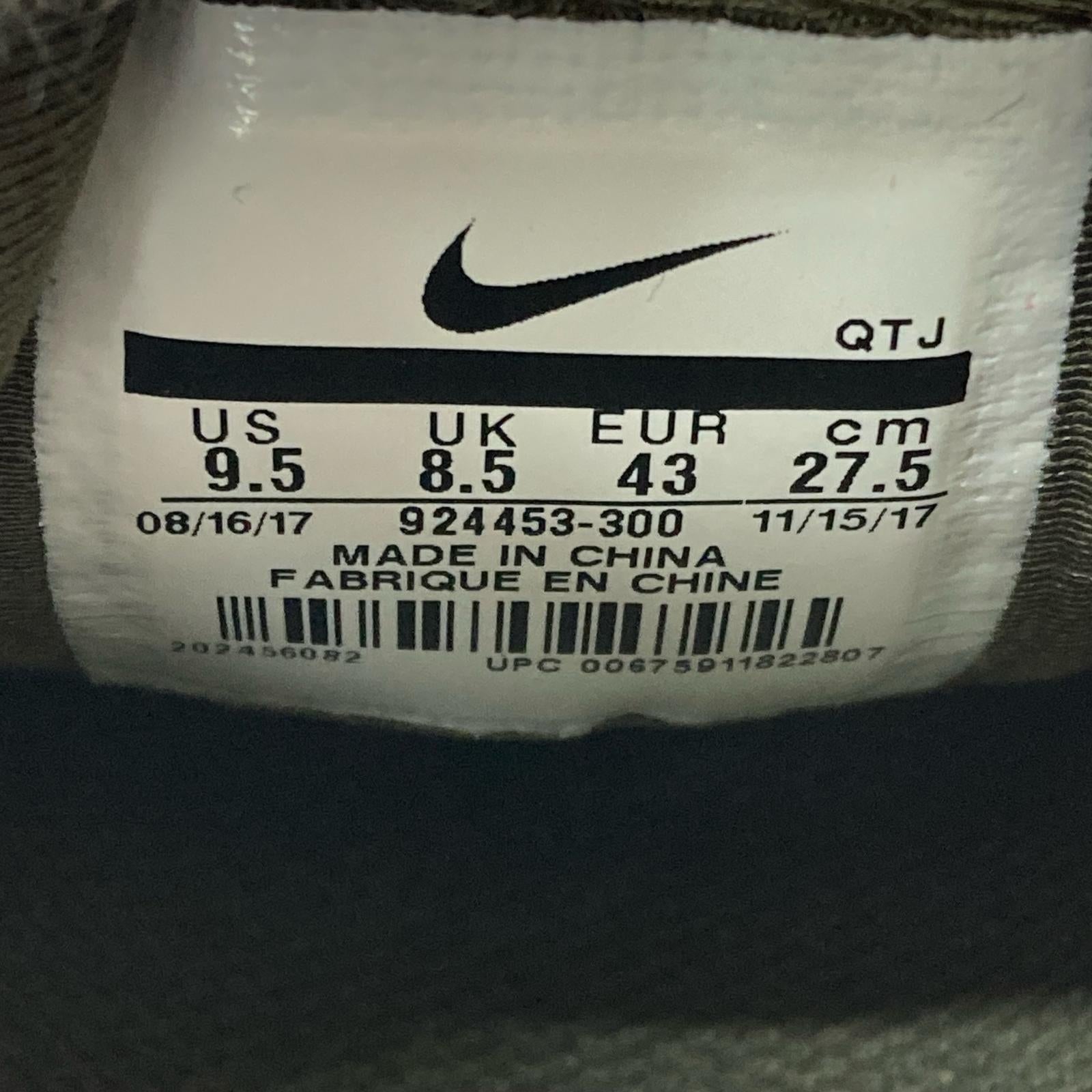 スニーカー NIKE 924453-300 AIR VAPORMAX PLUS 27.5 27.5cm (US9 1/2 UK9 EU45)