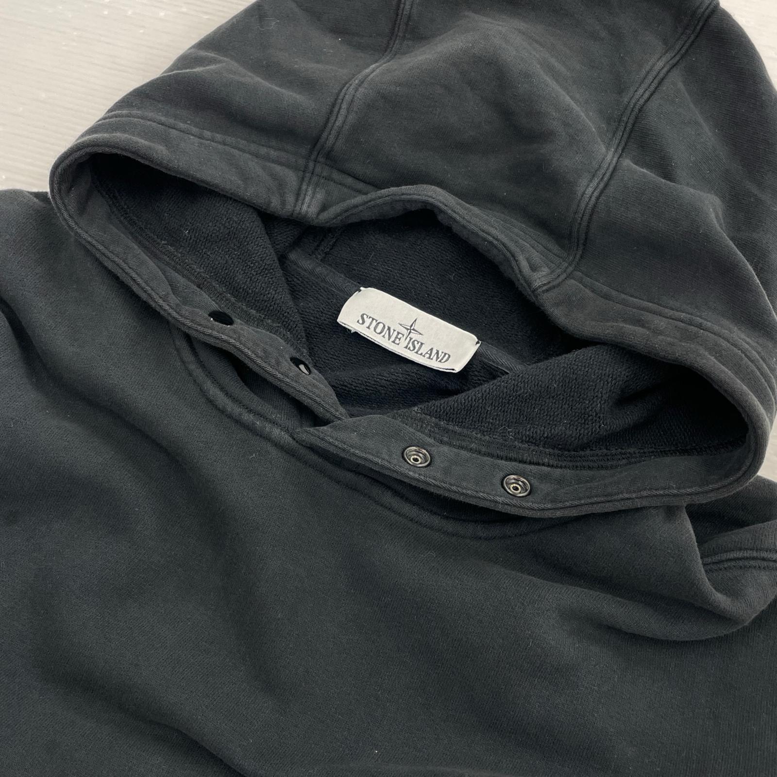 パーカー STONE ISLAND 腕章 ガーメントダイ プルオーバーパーカー XL 黒 LL ブラック