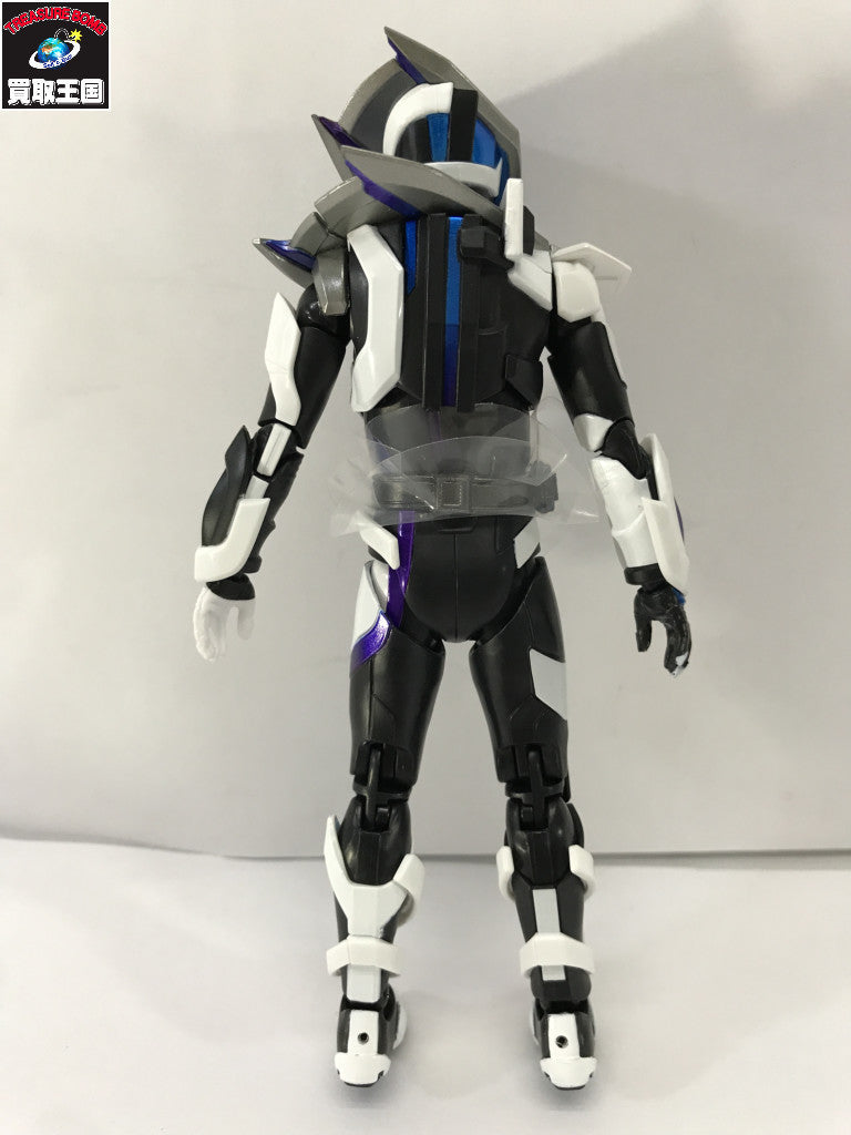 s.h.figuarts 仮面ライダージーン フィギュア/グッズ