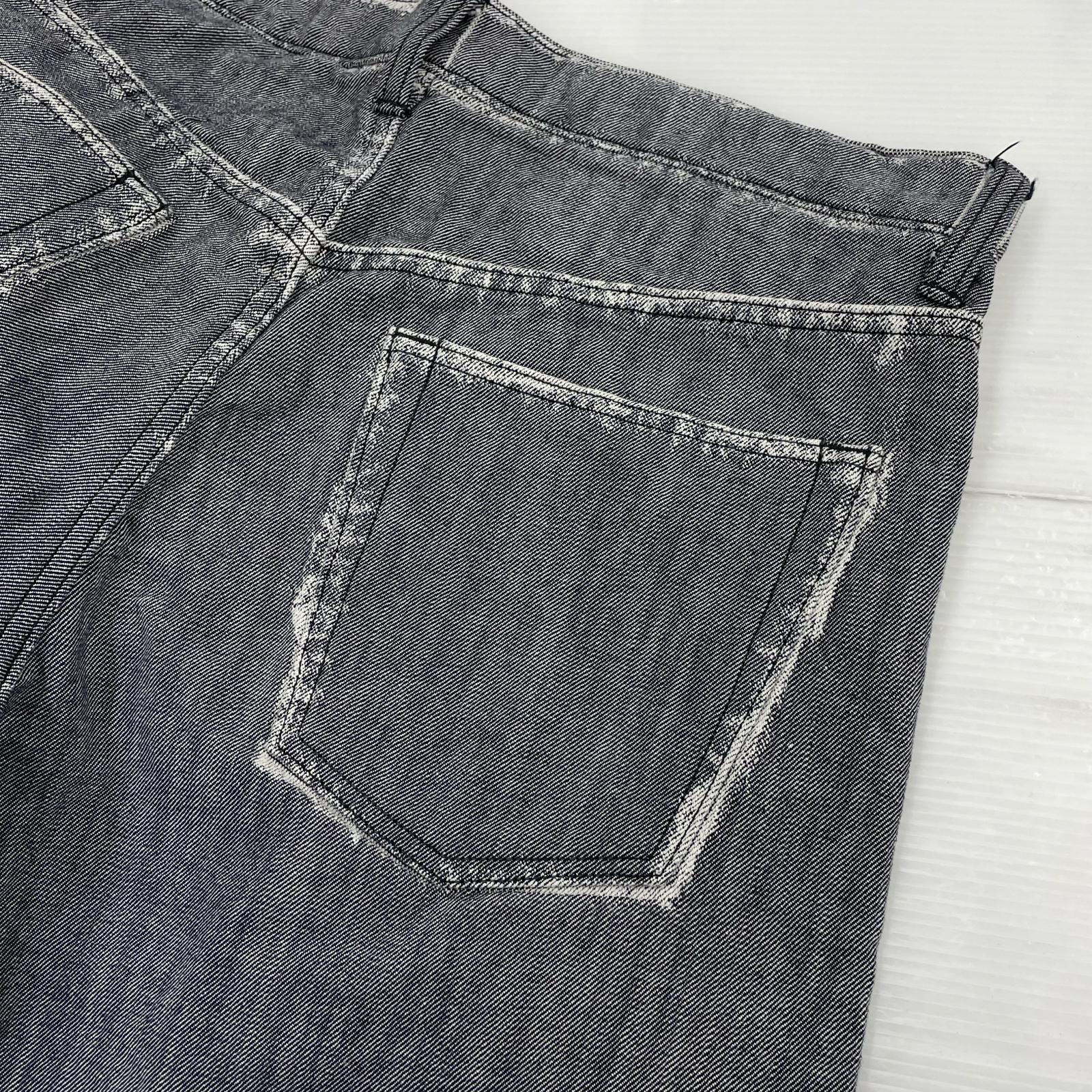 パンツ ISSEY MIYAKE APOC 月桂樹ボタン デザインデニムパンツ 35 グレー グレー