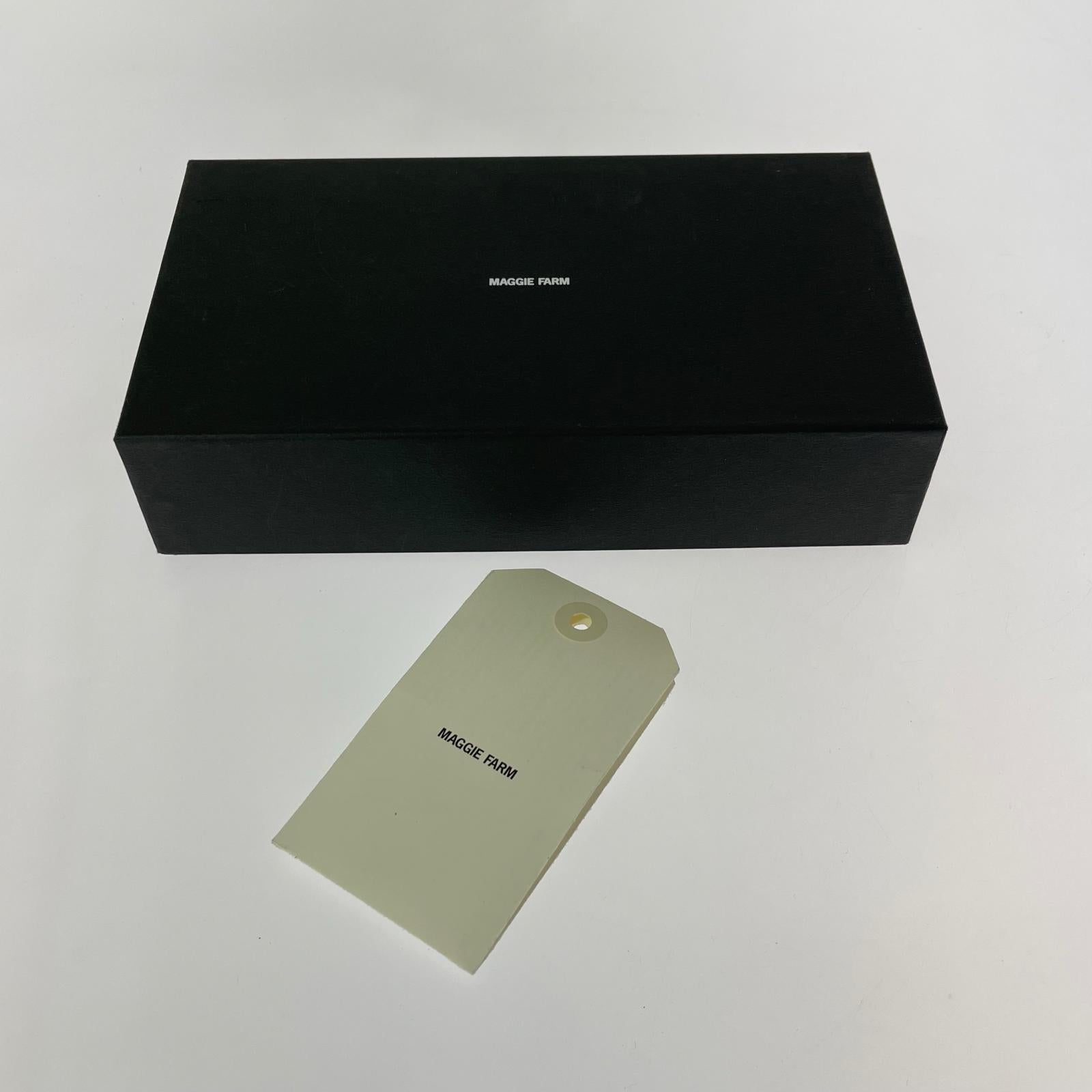 長財布 MAGGIE FARM "CHIEF WALLET"