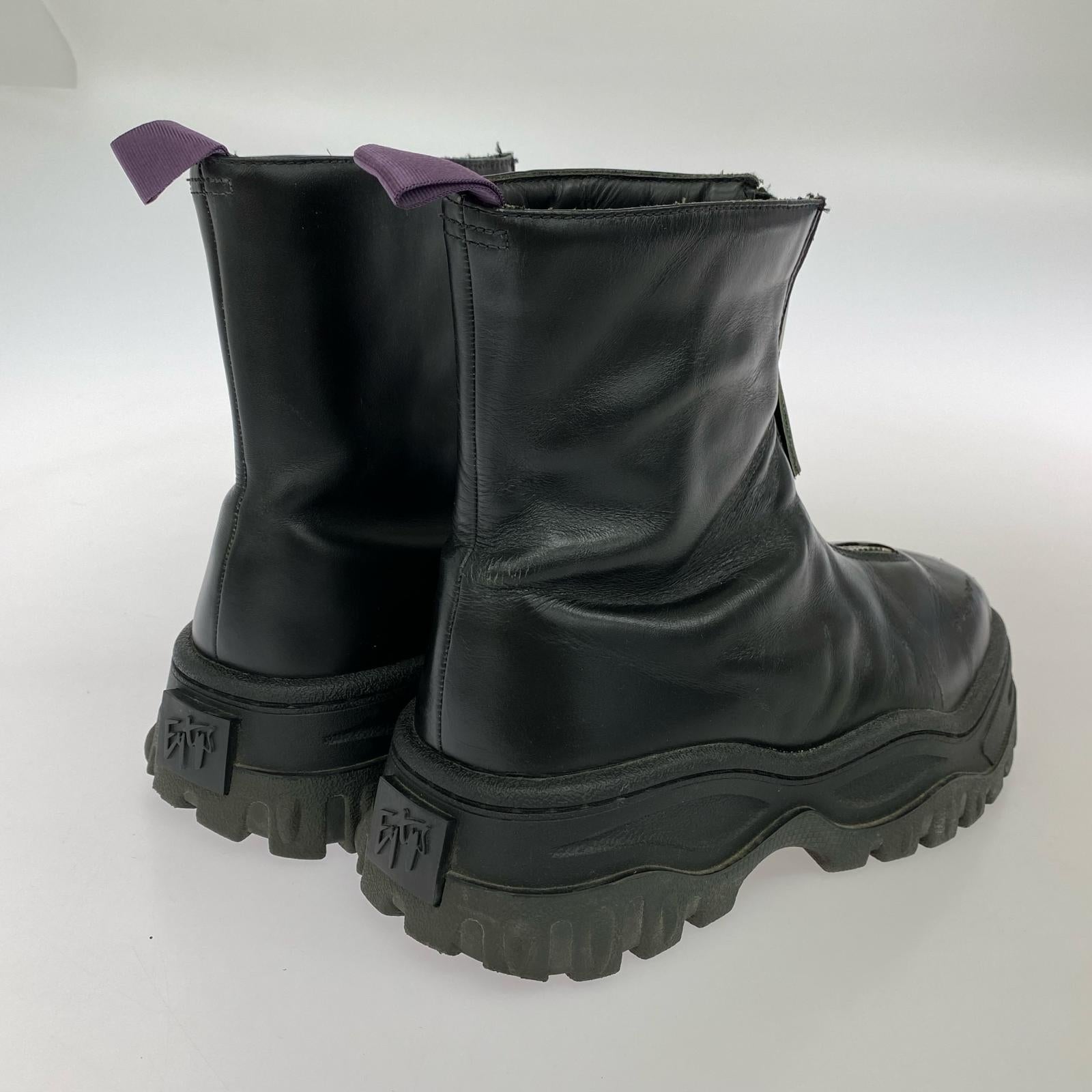 ブーツ フロントジップ 26.7cm ブラック