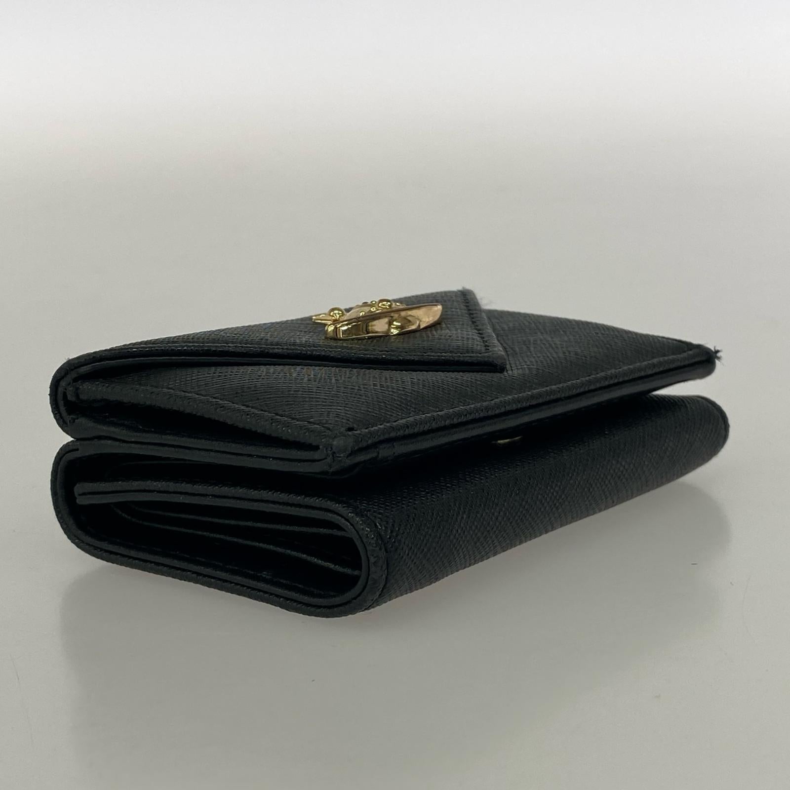 コンパクトウォレット SAFFIANO ENVELOPE BILLFOLD 黒