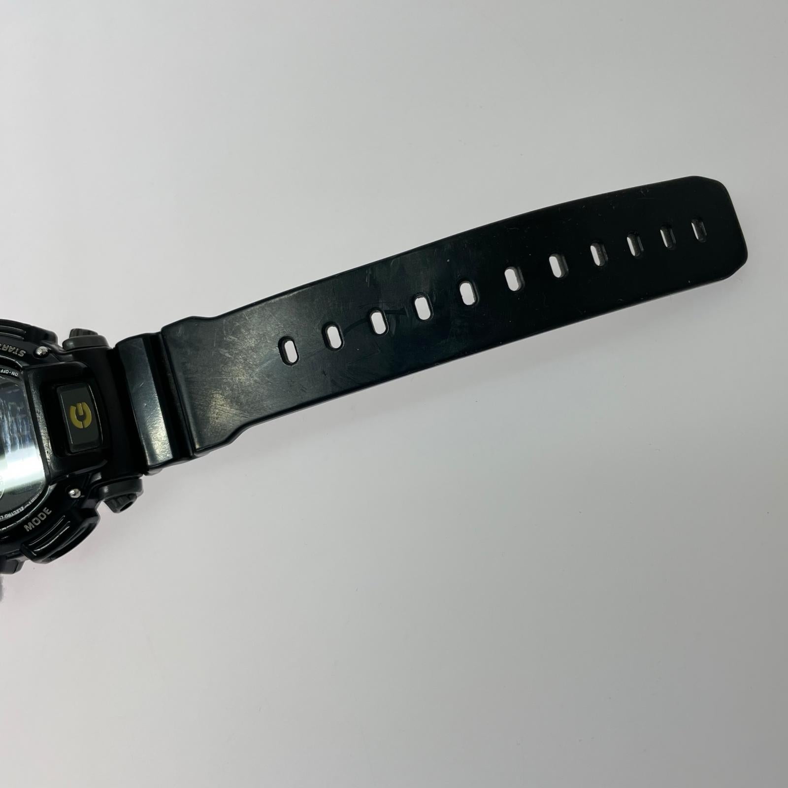 腕時計 DW-9052 3232 QZ腕時計 ブラック