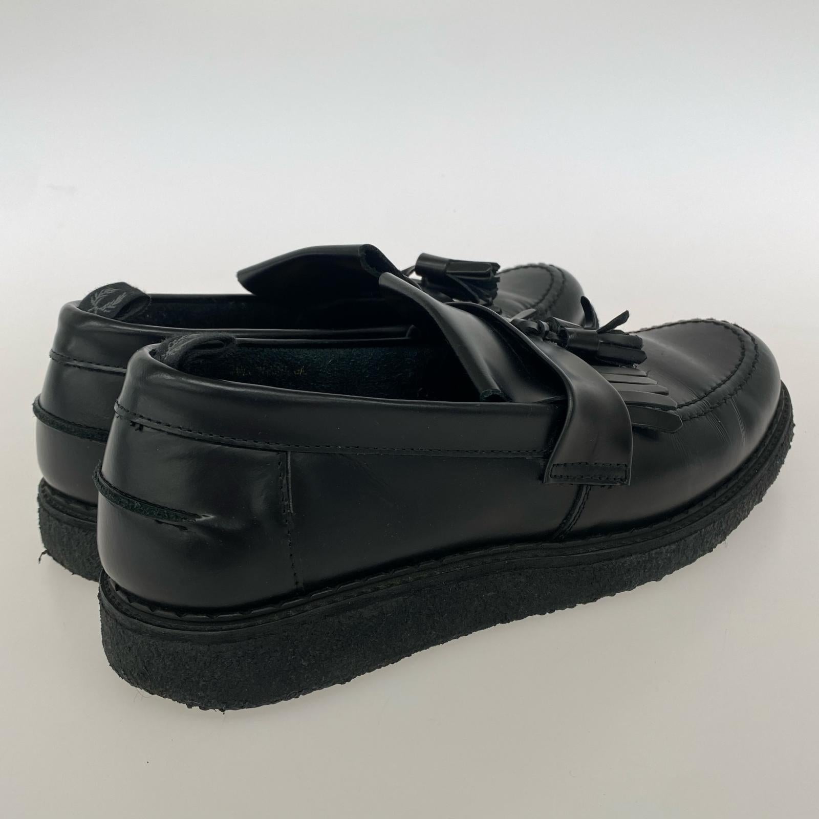 シューズ ×FRED PERRY タッセルローファー 黒 (7) ブラック