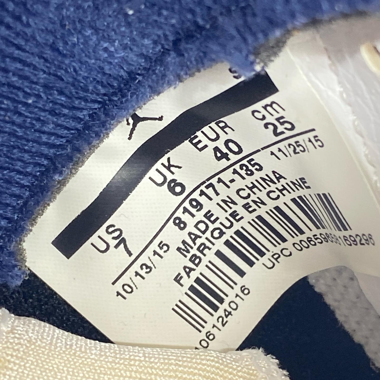 スニーカー AIR JORDAN 5 LOW NAVY/GOLD 25.0cm 25cm (US7 UK6 1/2 EU40) ホワイト