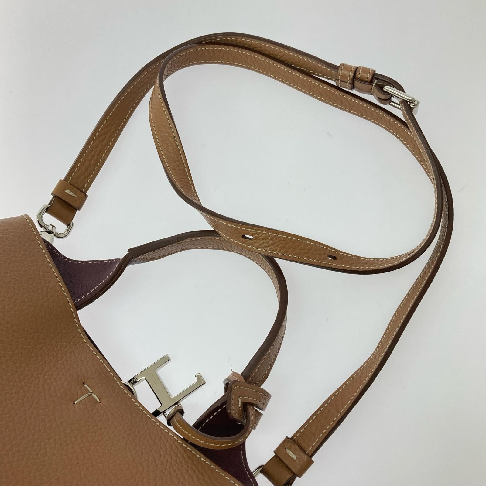 ショルダーバッグ Tタイムレス マイクロ 2WAY ※角スレ ブラウン