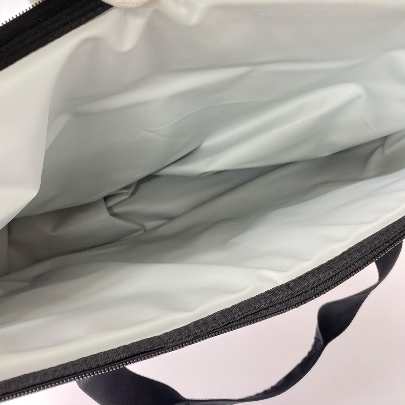 ショルダーバッグ Supreme AO 24-Pack Cooler Bag Trebark Camo