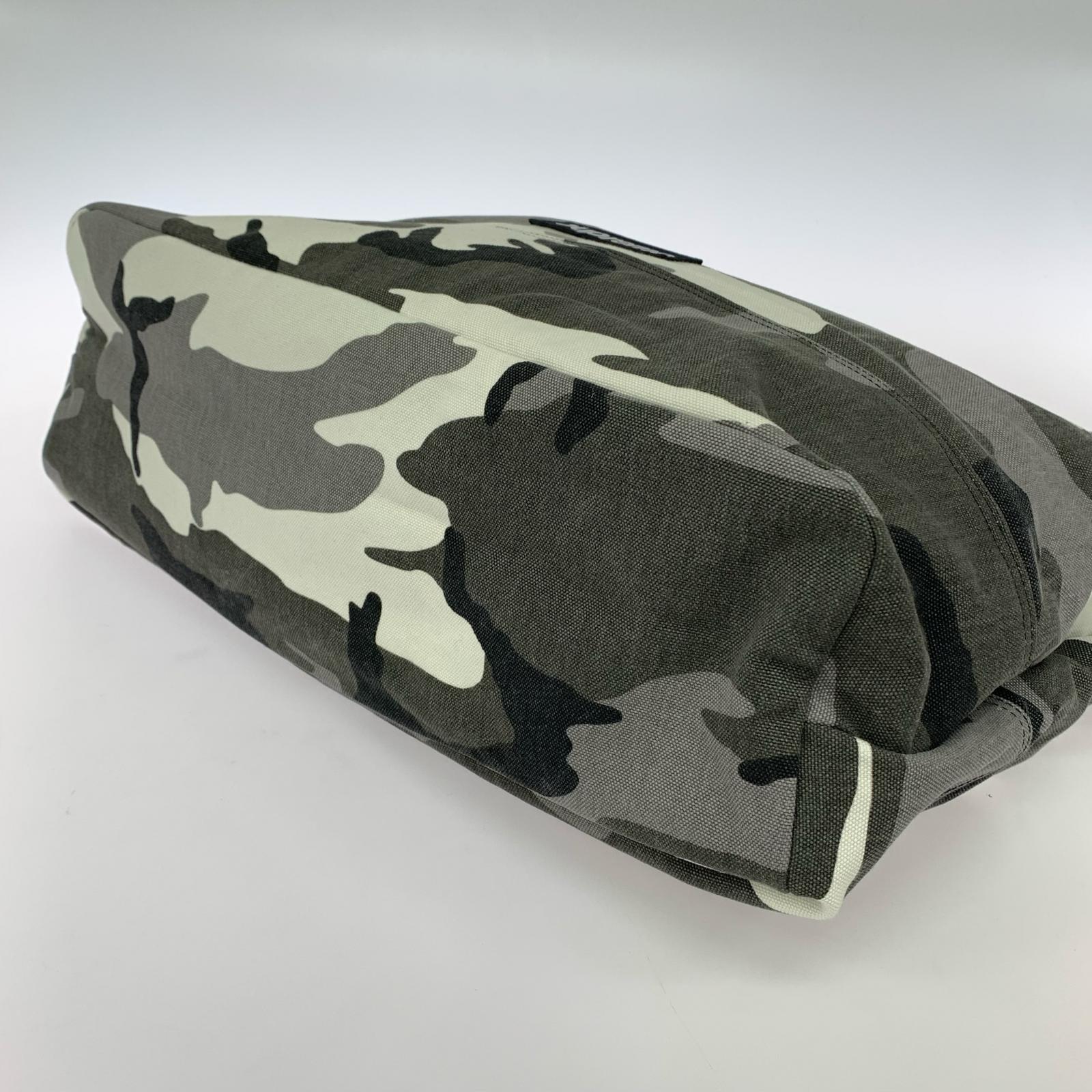 ショルダーバッグ Supreme 25ss Snow Camo Tote-Bag