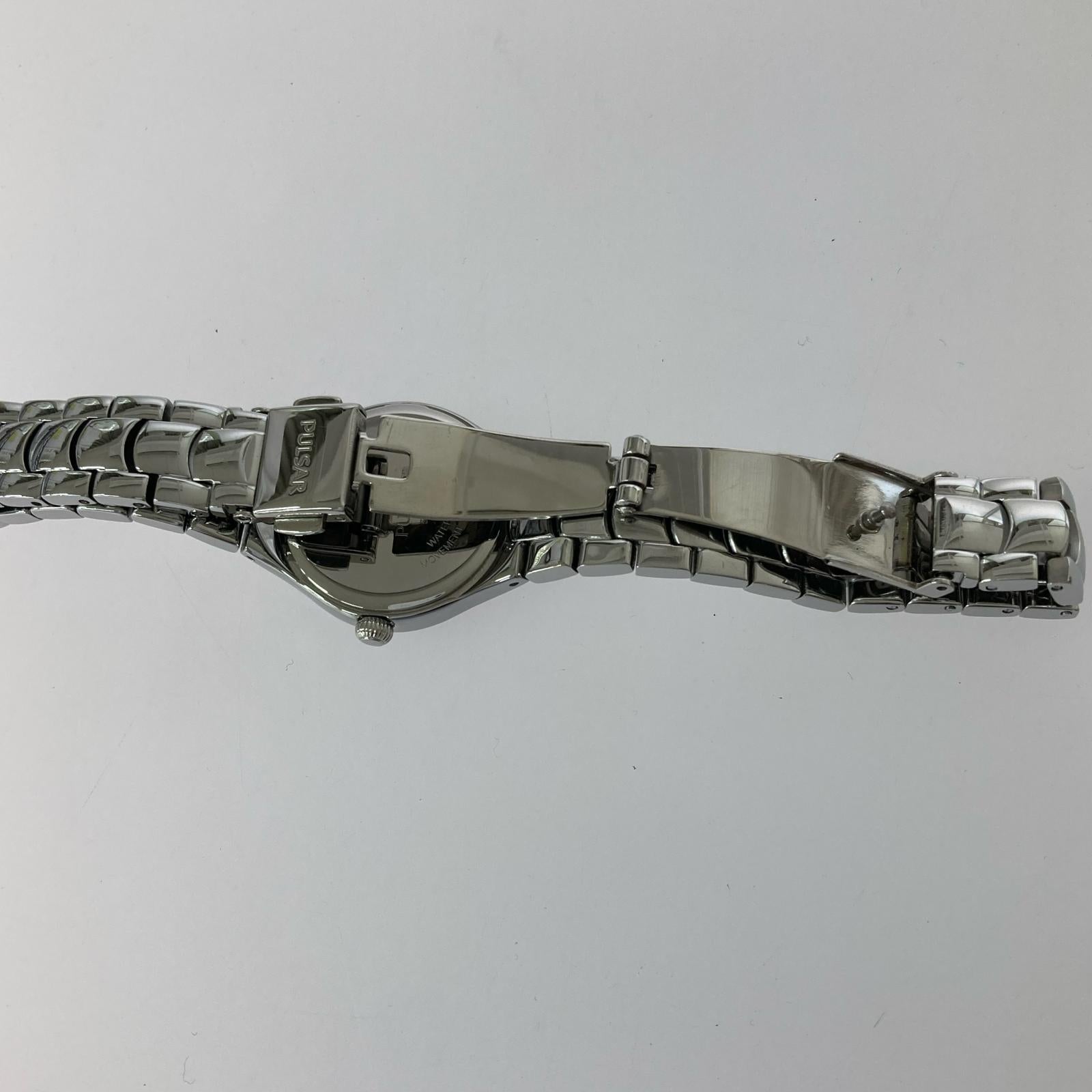 腕時計 pulsar 石付き シルバー