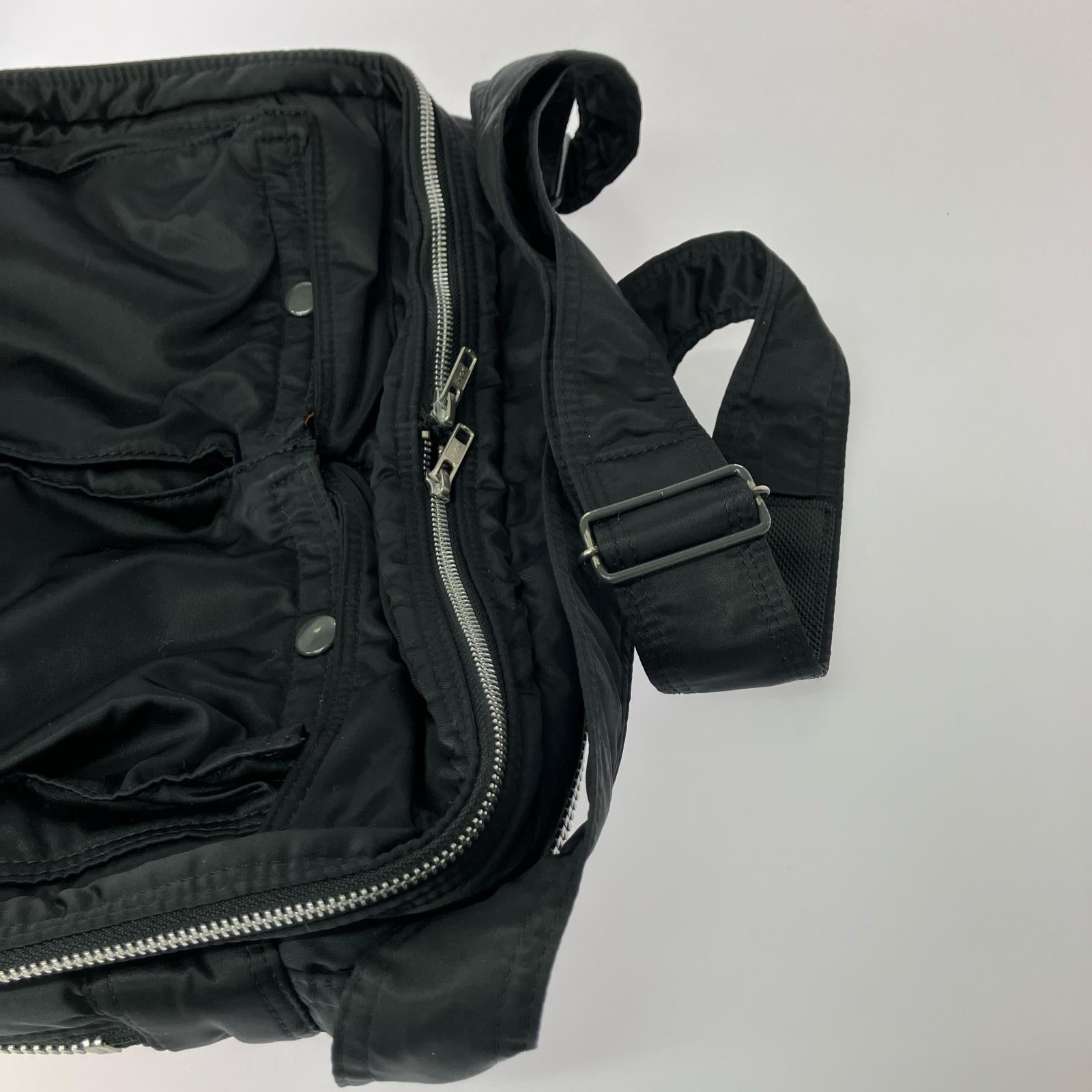 ショルダーバッグ TANKER SHOULDER BAG 2層式 ブラック
