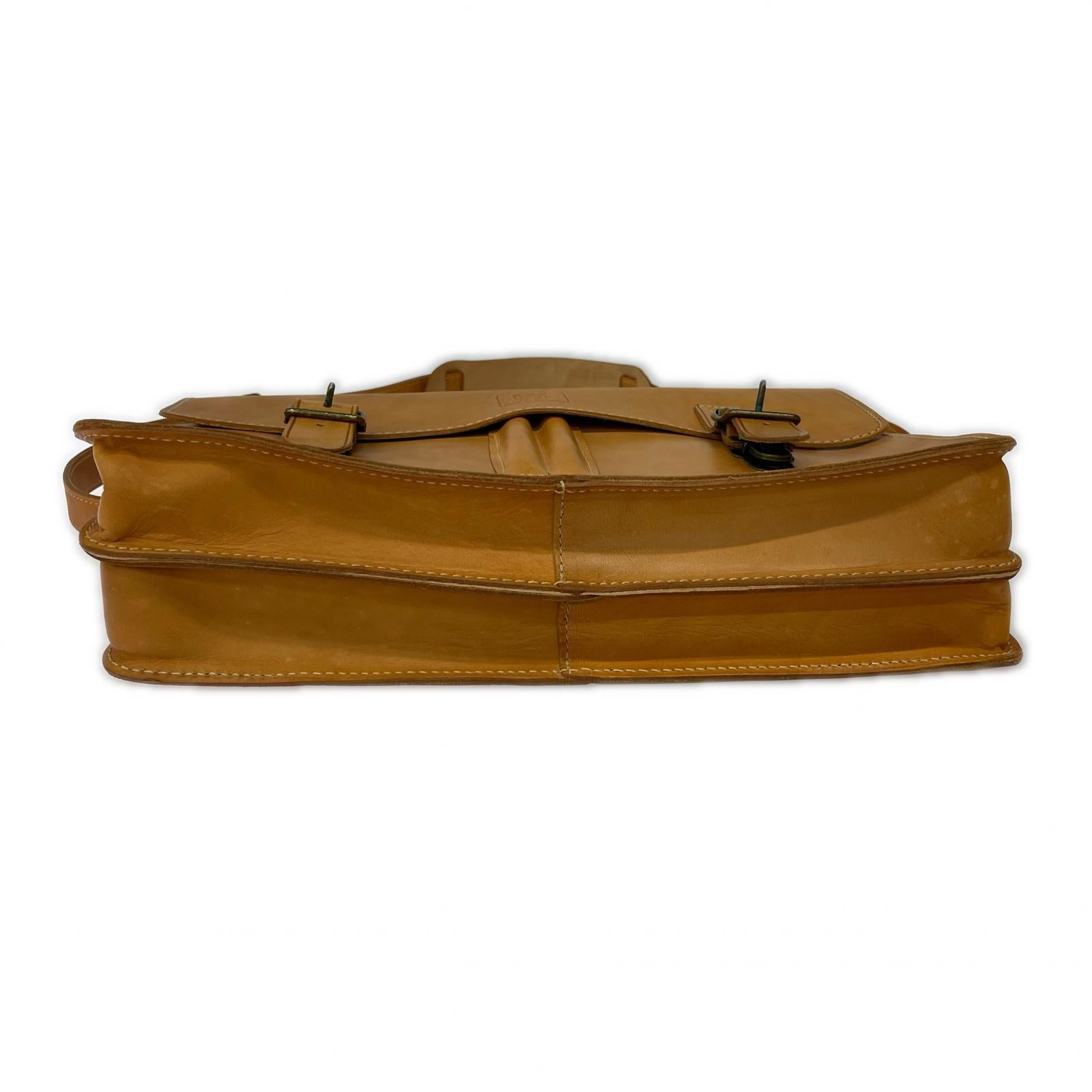 ショルダーバッグ LEDER WOLF ヌメ革 ショルダーバッグ茶 ブラウン