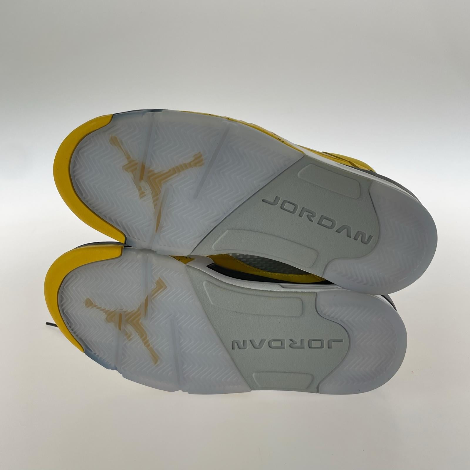 スニーカー AIR JORDAN 5 RETRO/黄/27cm 27cm (US9 UK8 1/2 EU44) イエロー