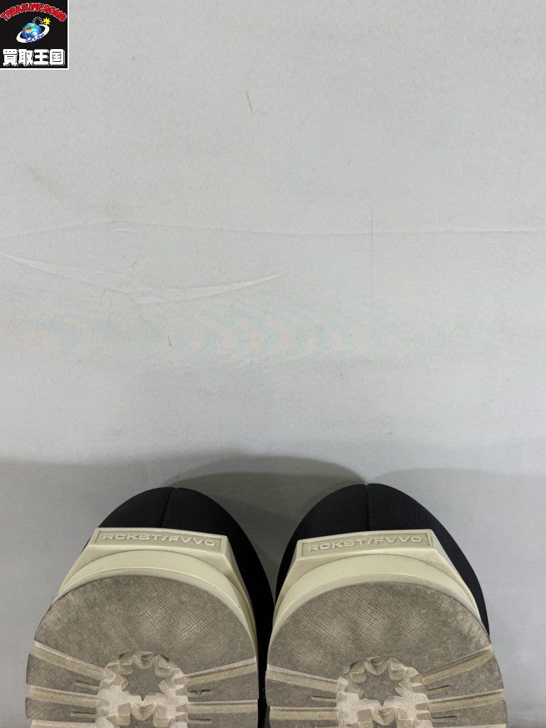 スニーカー THICK SOLED LOW BOOTS