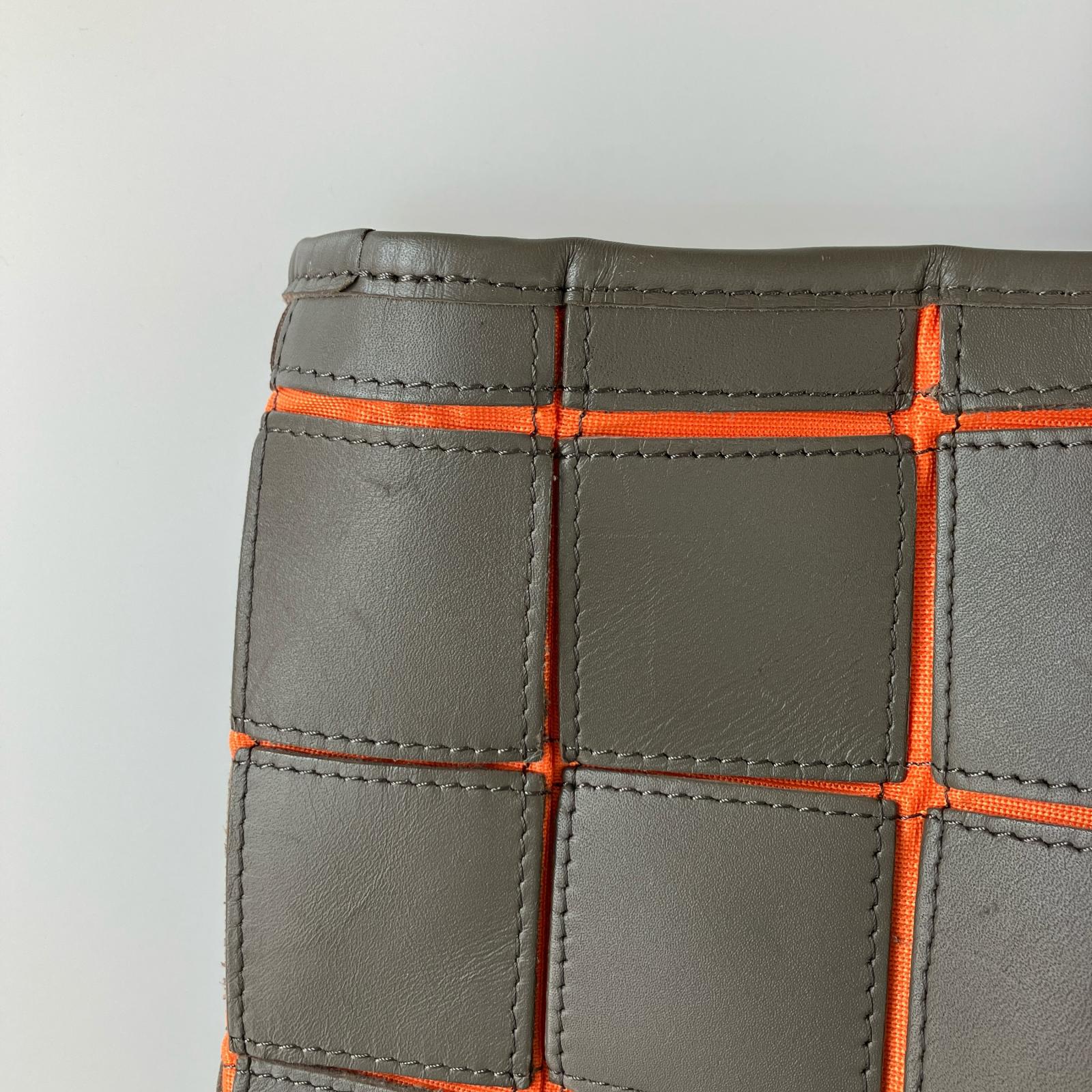 その他バッグ TRION グレー ブロックレザー トート