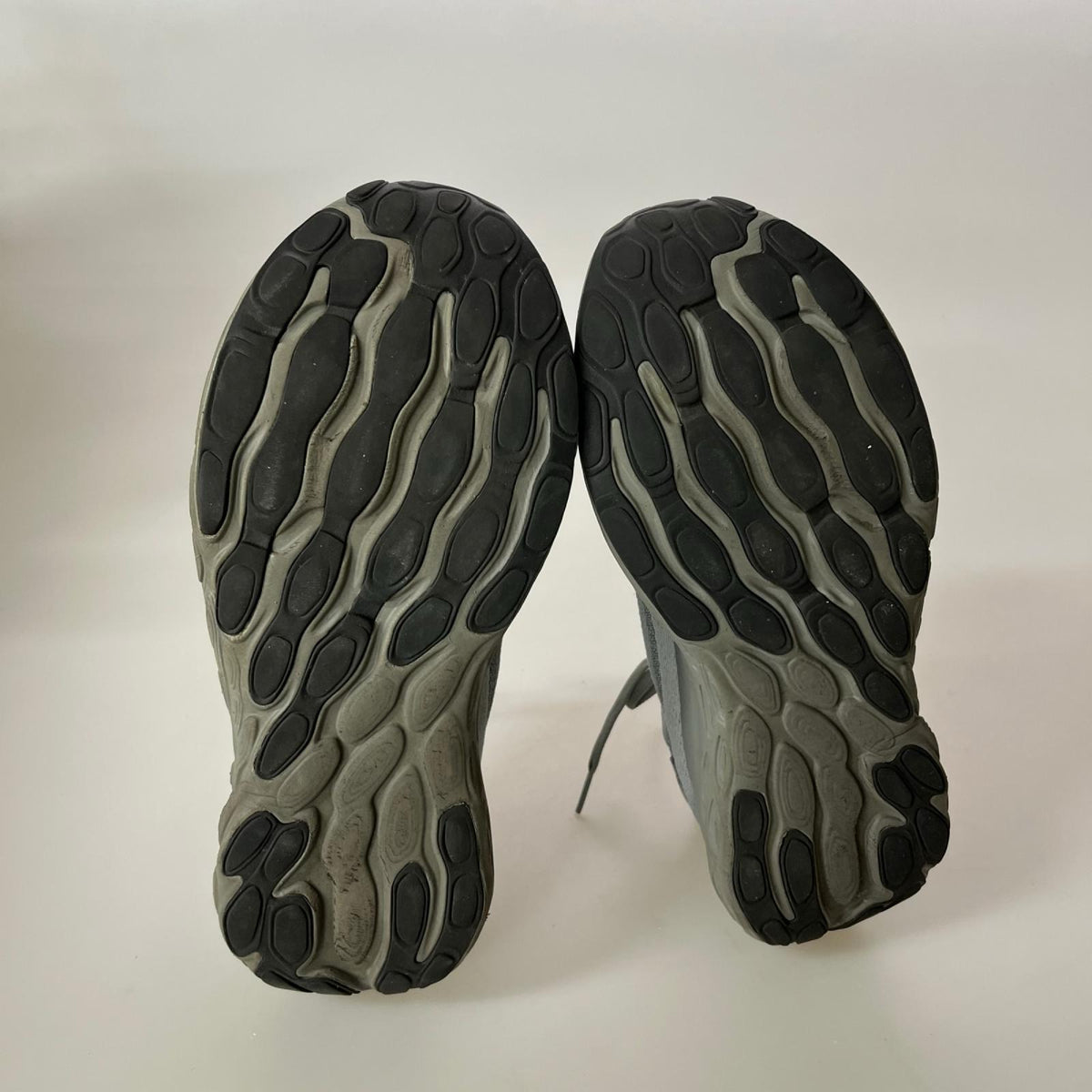 スニーカー Fresh Foam X 1080V13 GRY 27.5cm 27.5cm (US9 1/2 UK9 EU45) グレー