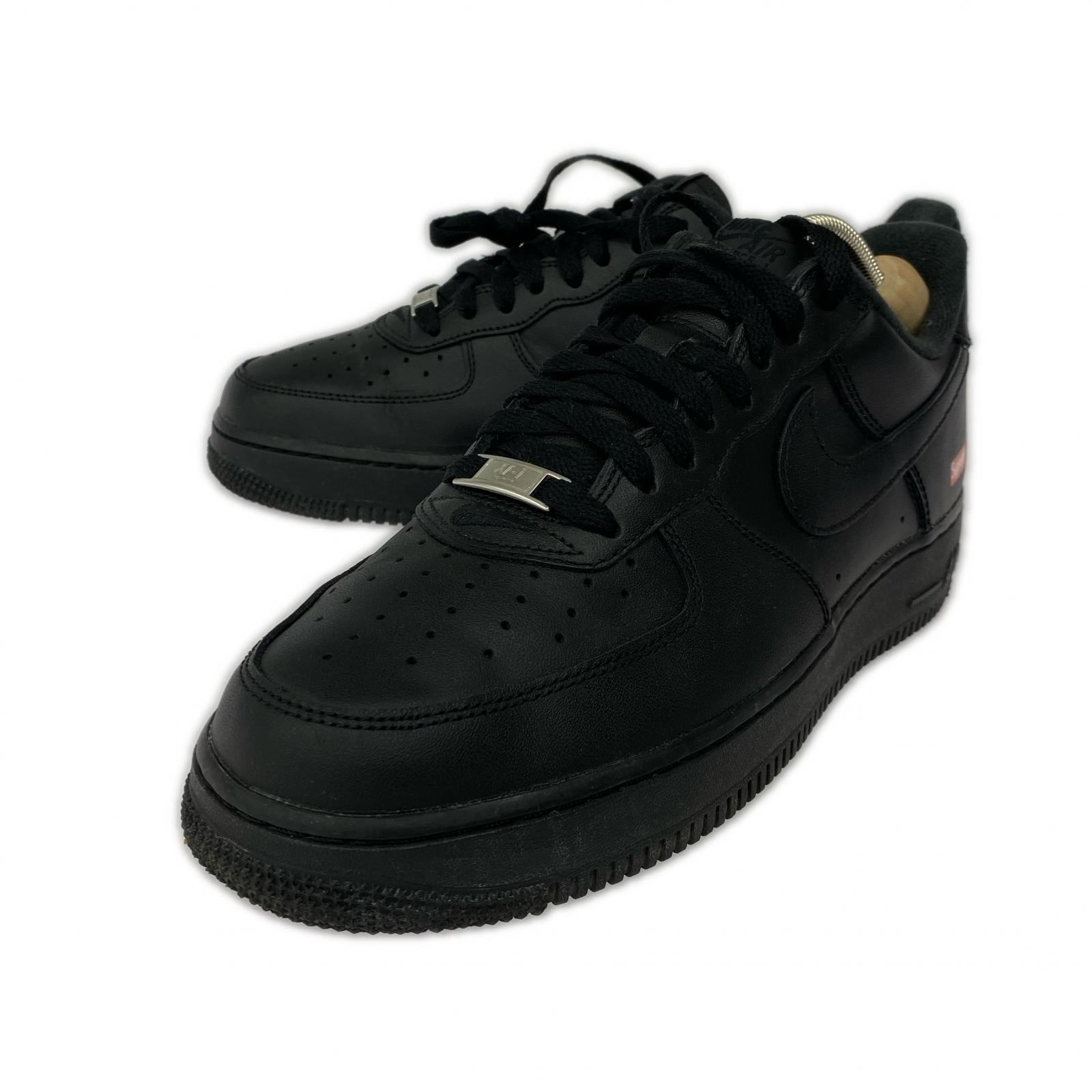 スニーカー SUPREME AIR FORCE 1LOW 27.0cm 27cm (US9 UK8 1/2 EU44) ブラック