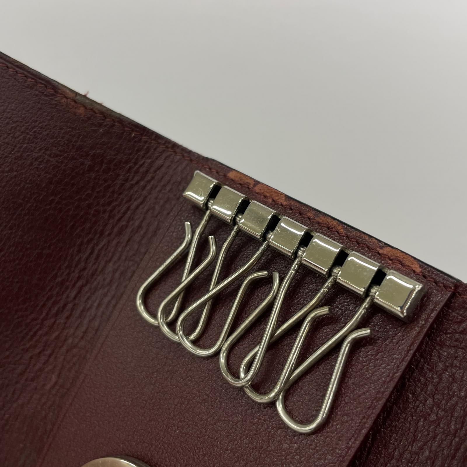 Cartier マストライン 6連キーケース ブラック