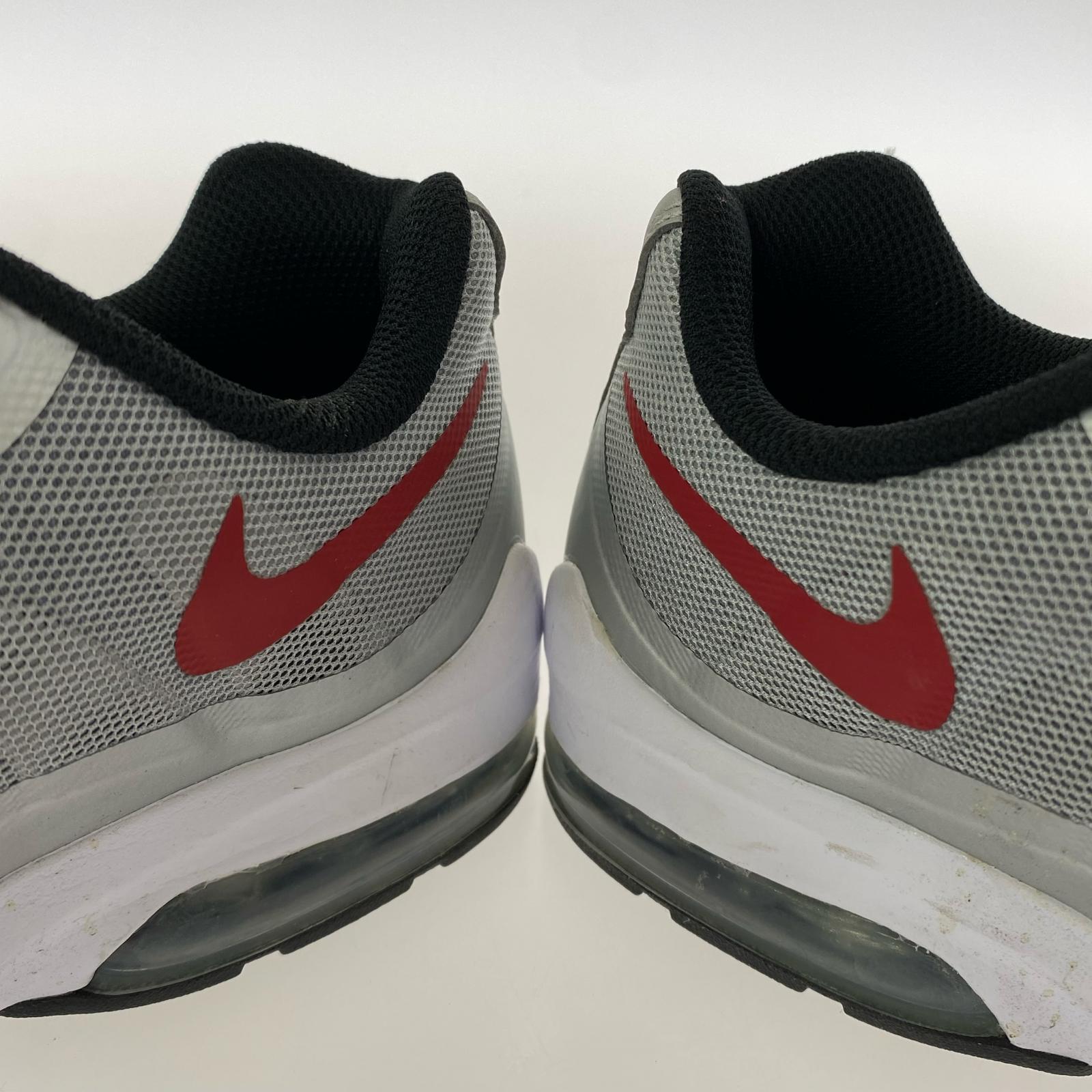 スニーカー AIR MAX INVIGOR グレー 26.5cm 26.5cm (US8 1/2 UK8 EU43) グレー